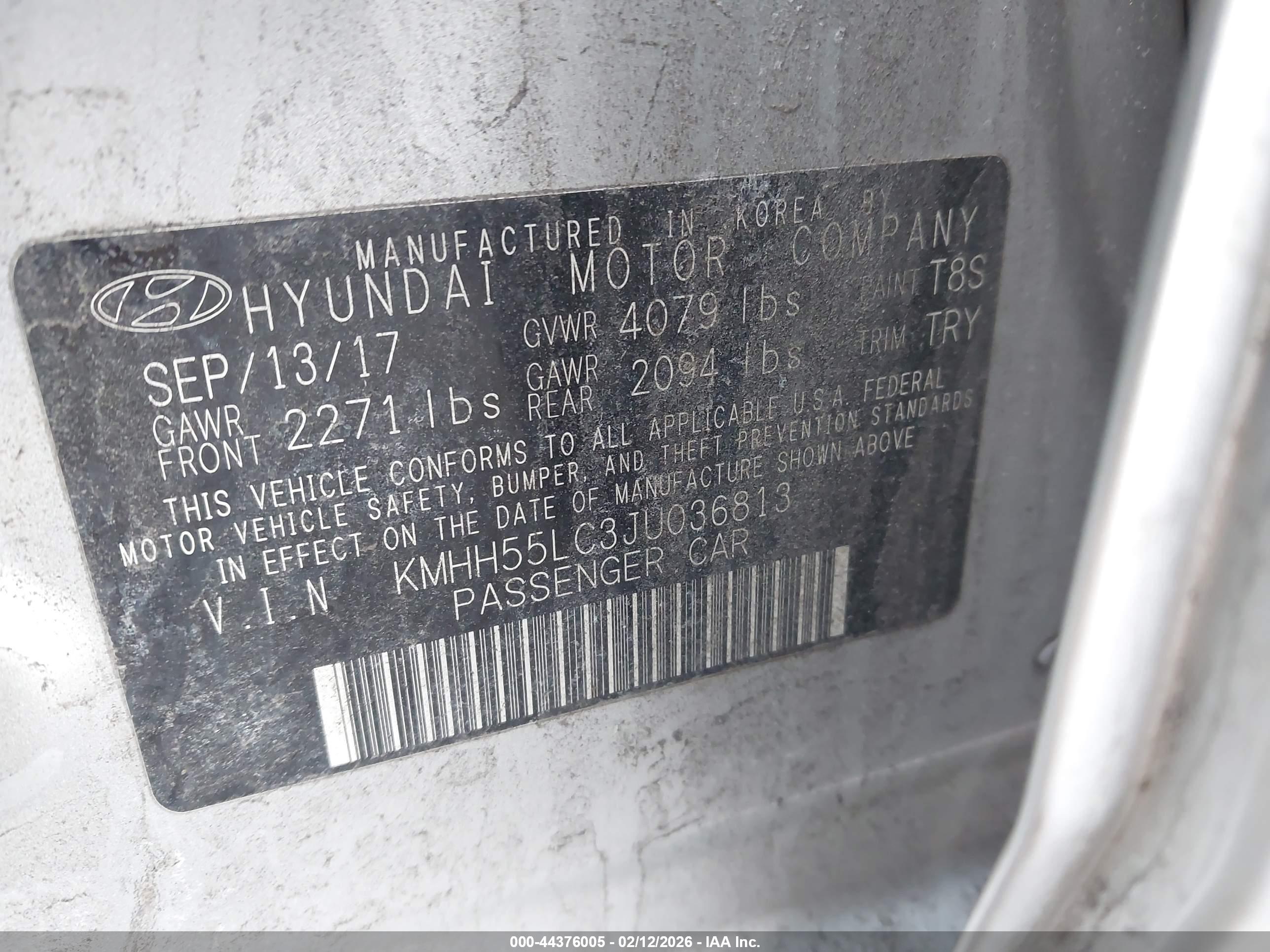 HYUNDAI ELANTRA image 9