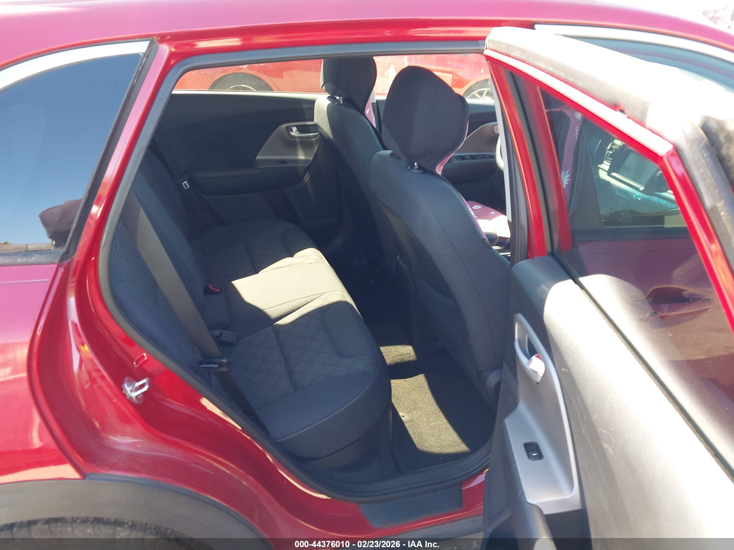 KIA NIRO image 8