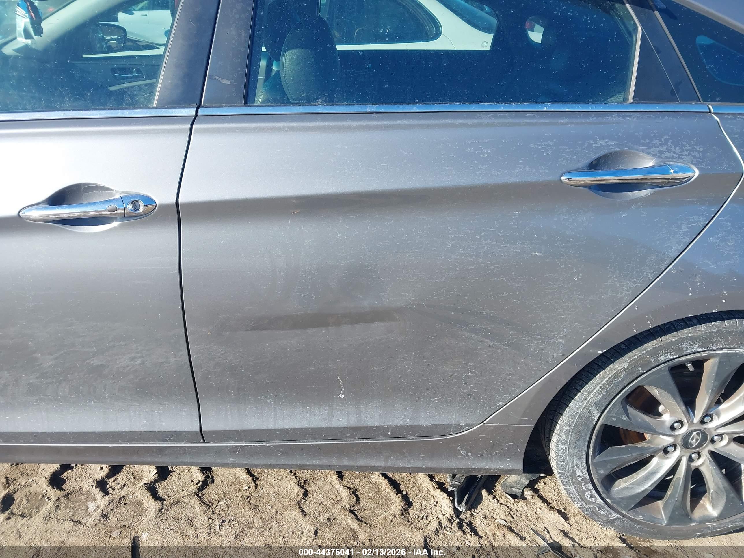HYUNDAI SONATA image 6