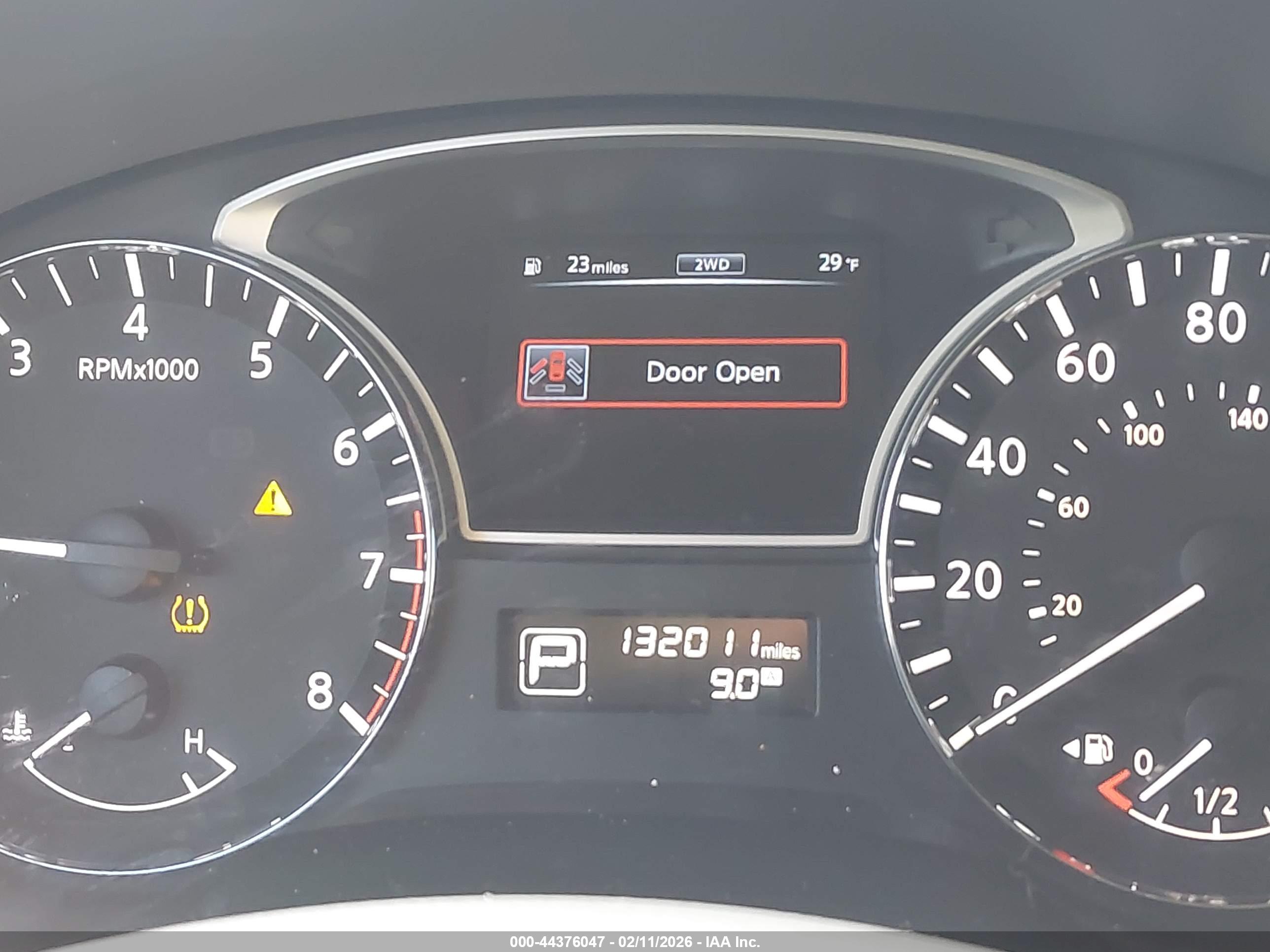 NISSAN PATHFINDER image 7