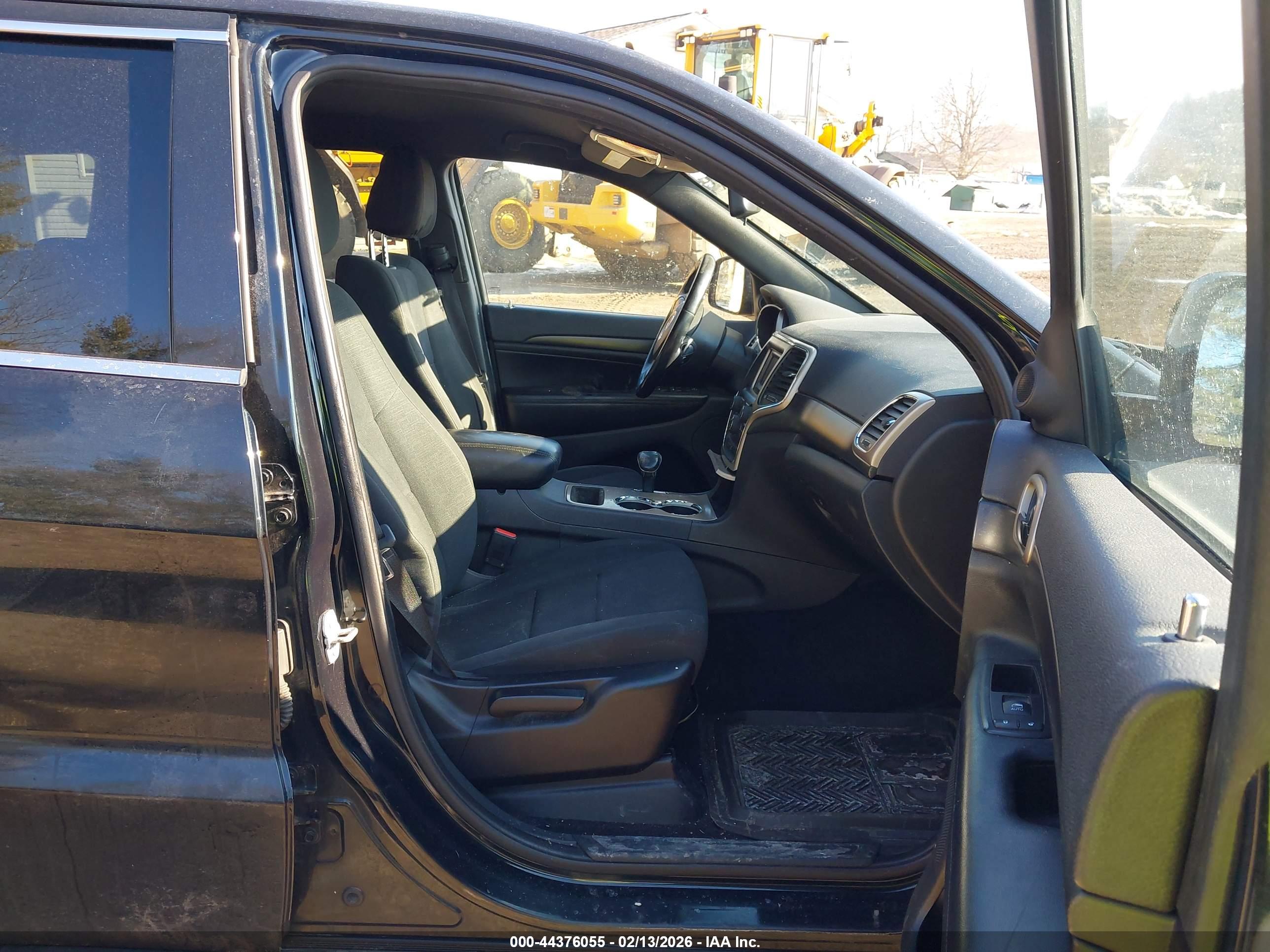 JEEP GRAND image 5
