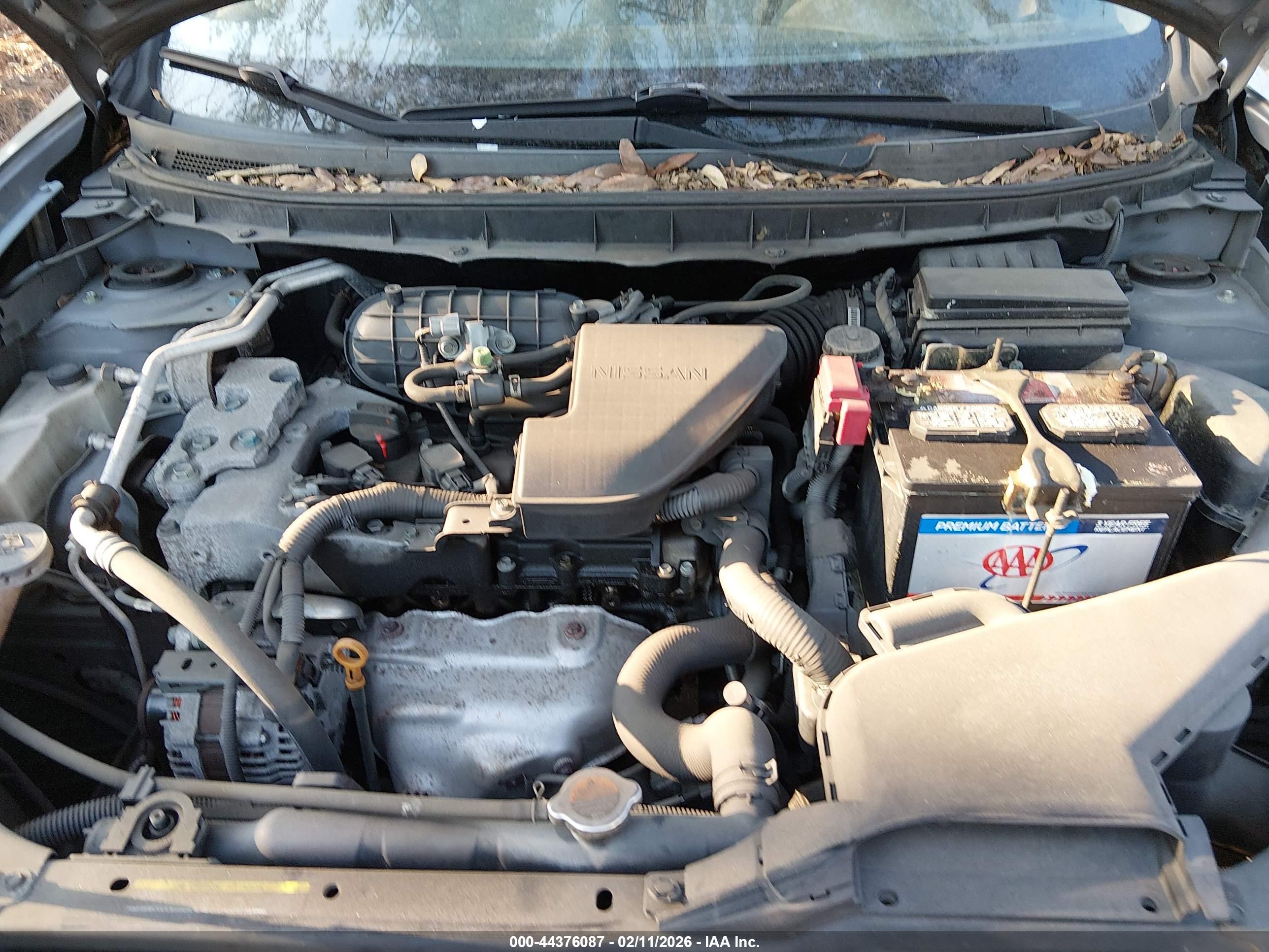 NISSAN ROGUE image 10