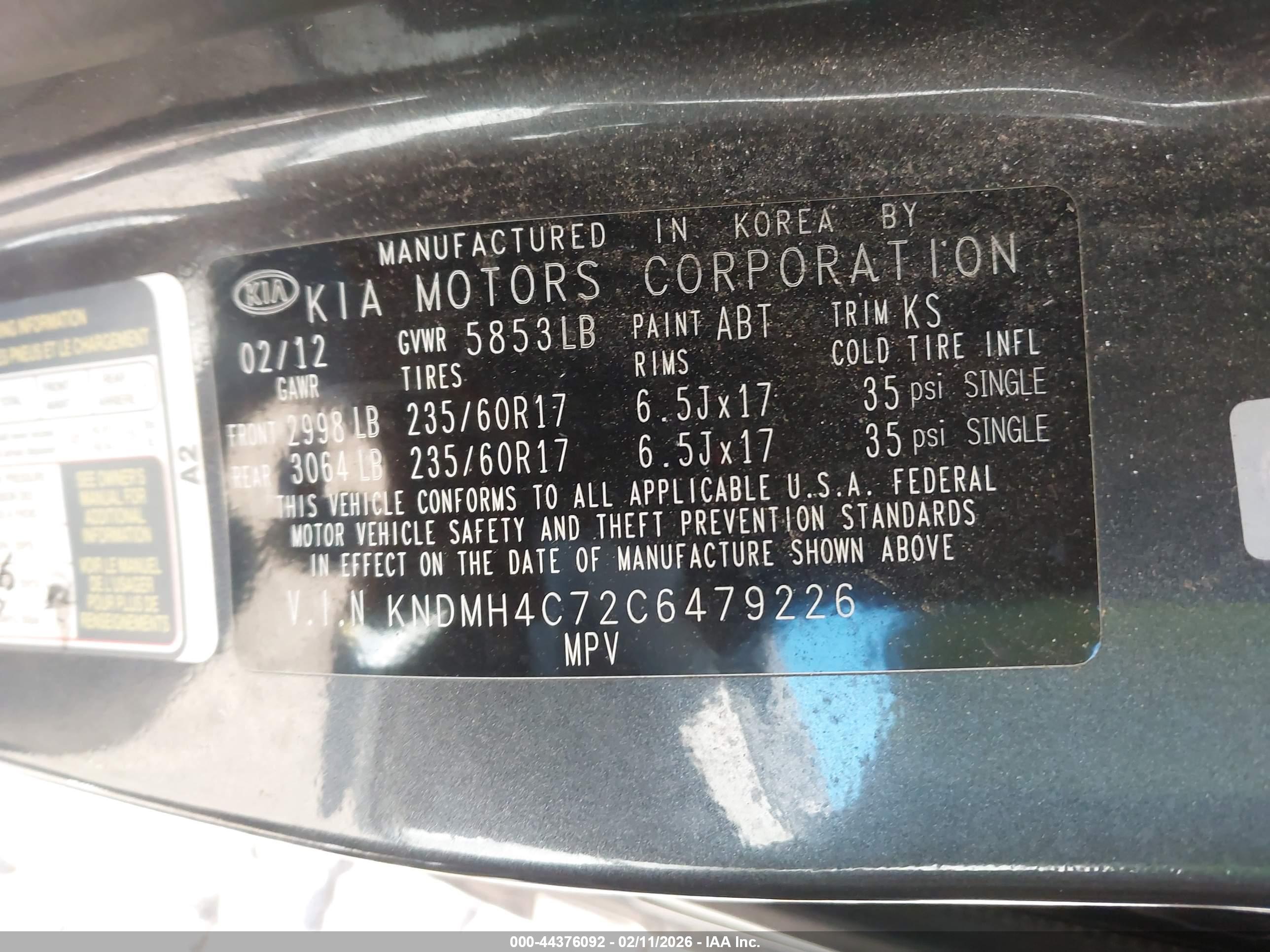 KIA SEDONA image 9