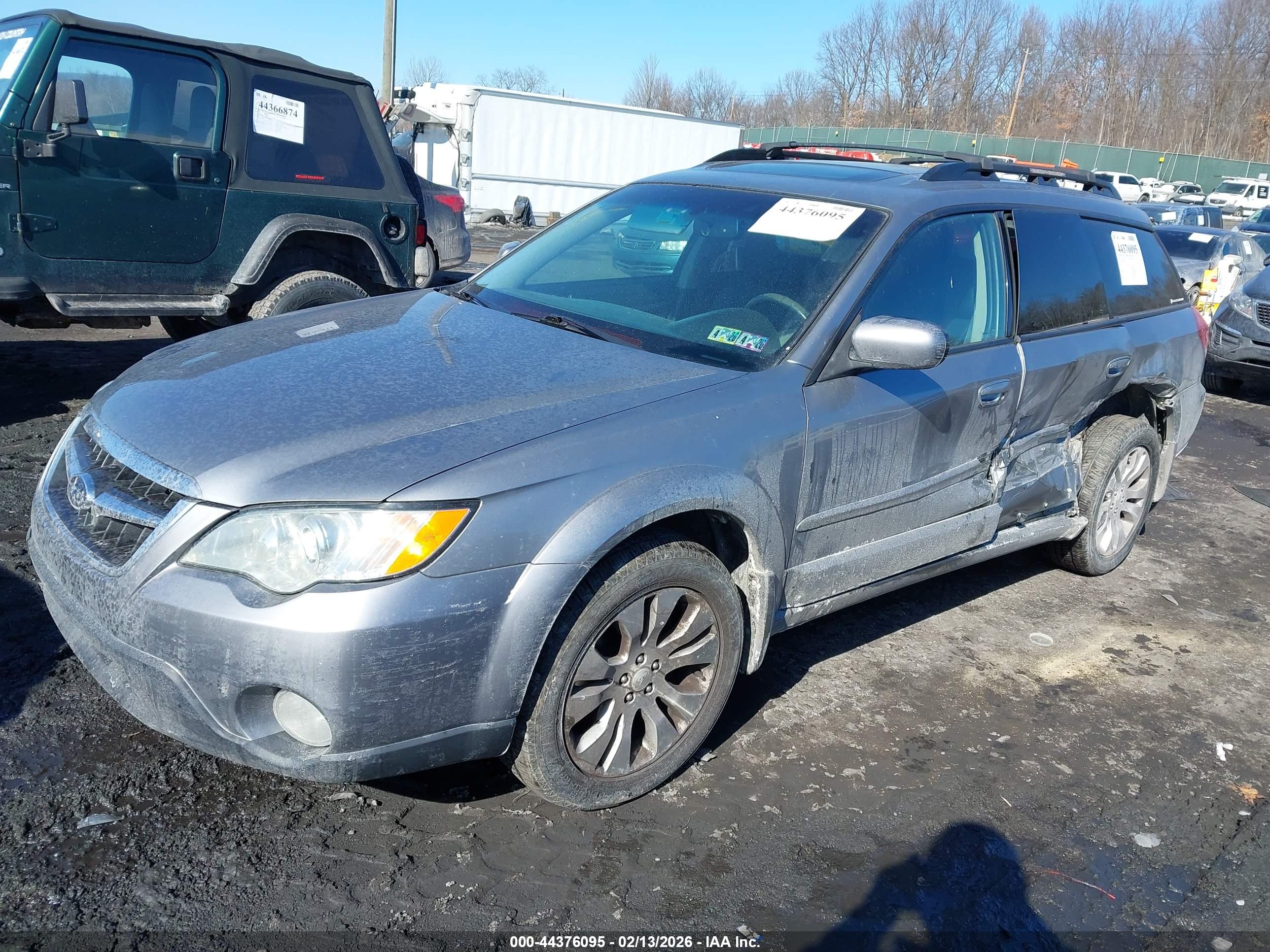 SUBARU OUTBACK image 2