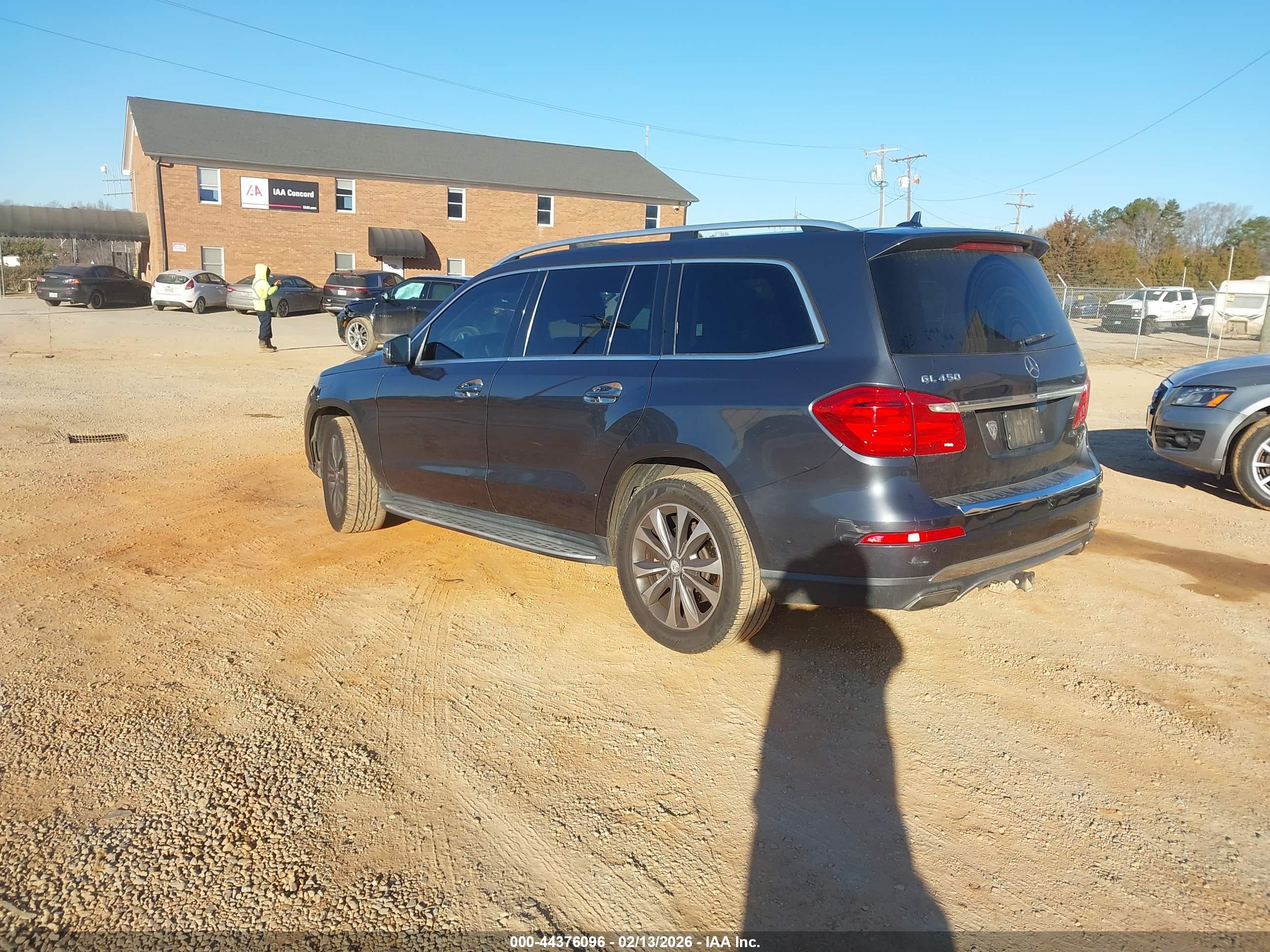 MERCEDES-BENZ GL image 3
