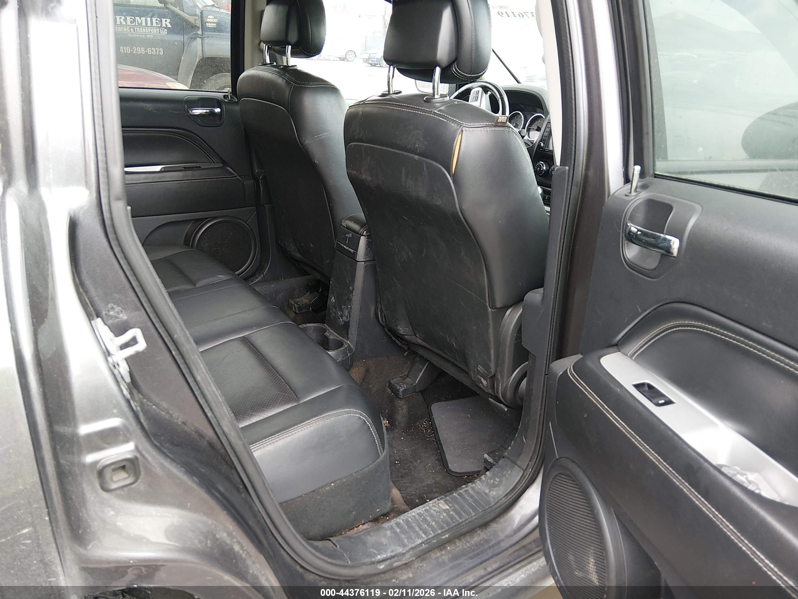 JEEP COMPASS image 8