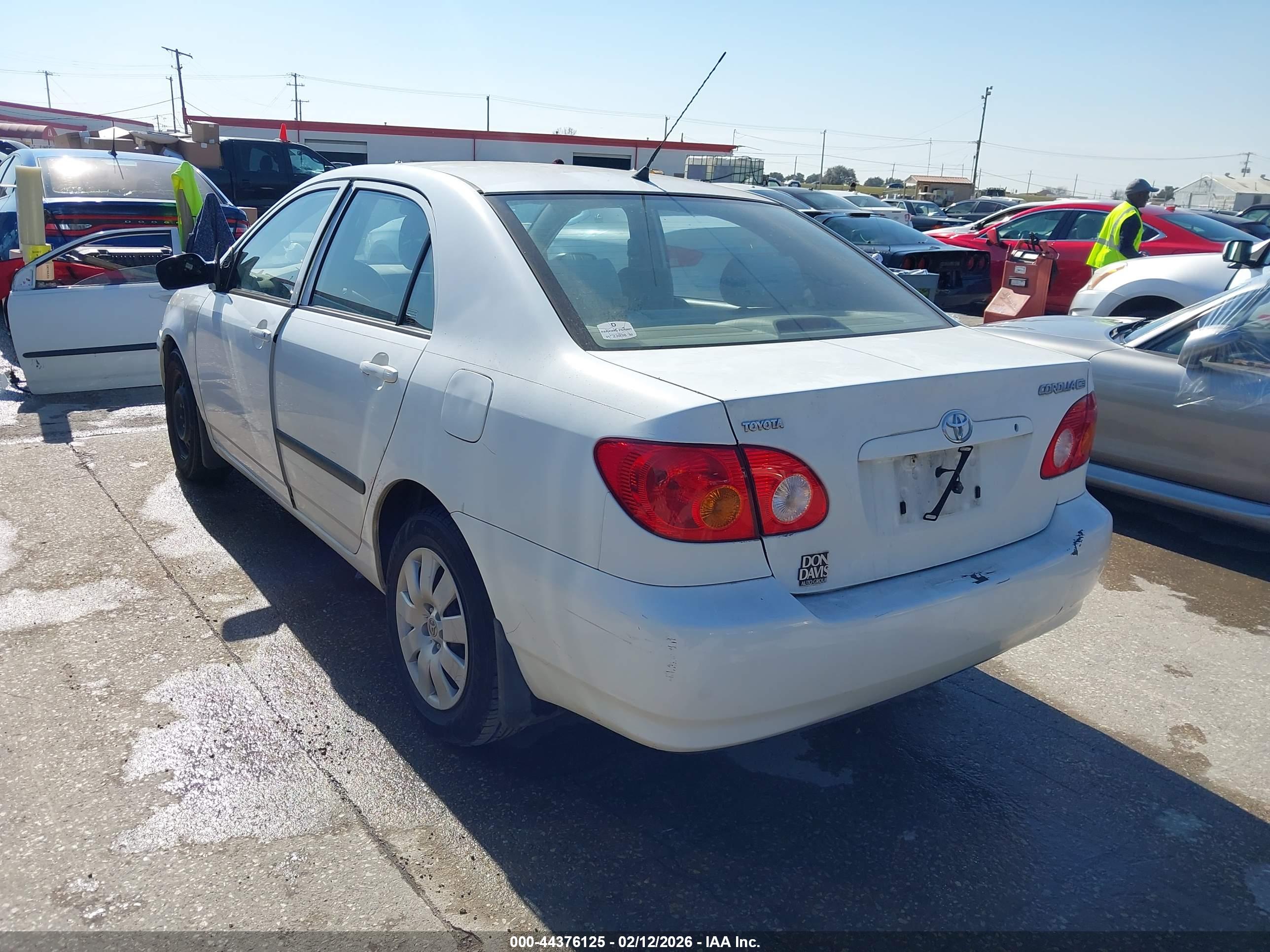 TOYOTA COROLLA image 3