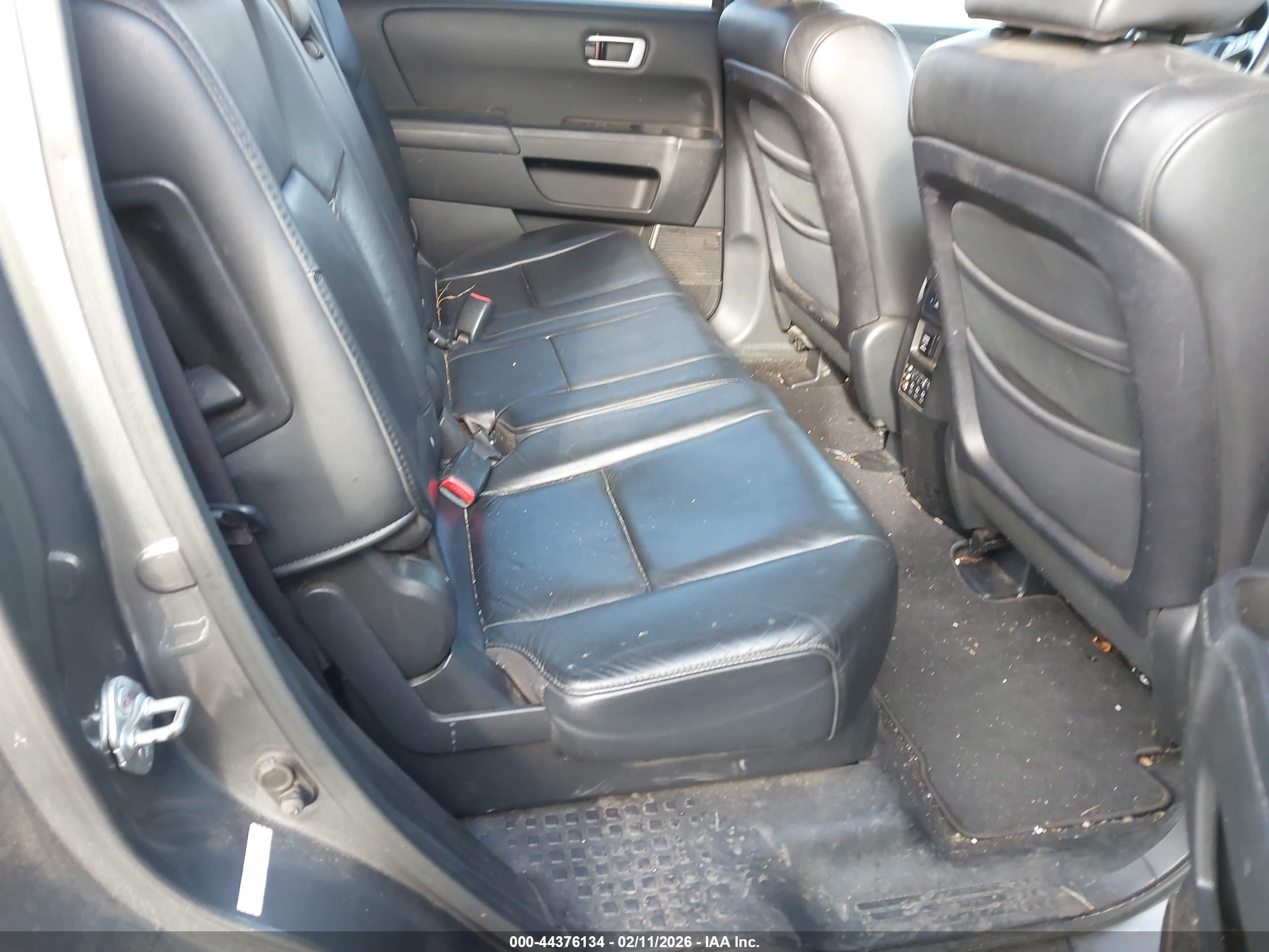HONDA PILOT image 8