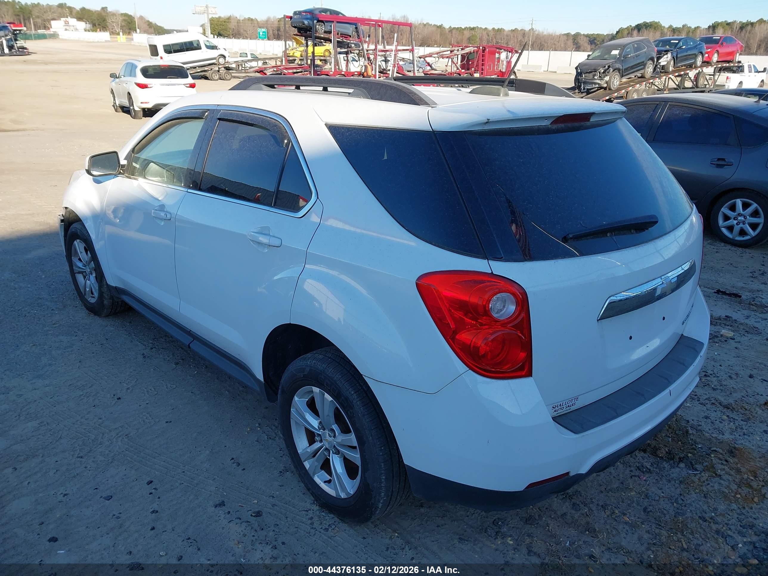 CHEVROLET EQUINOX image 3