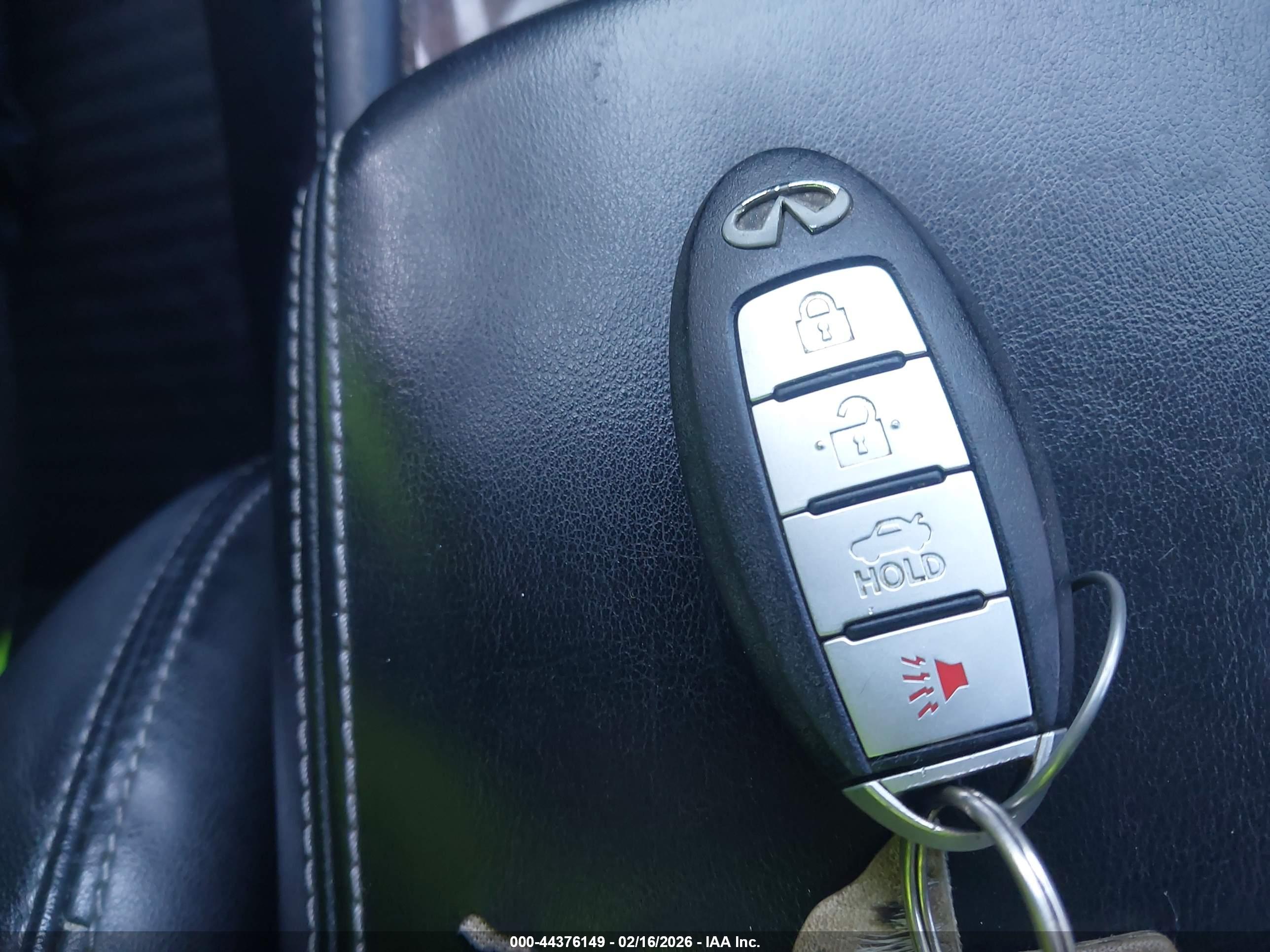 INFINITI Q50 image 11