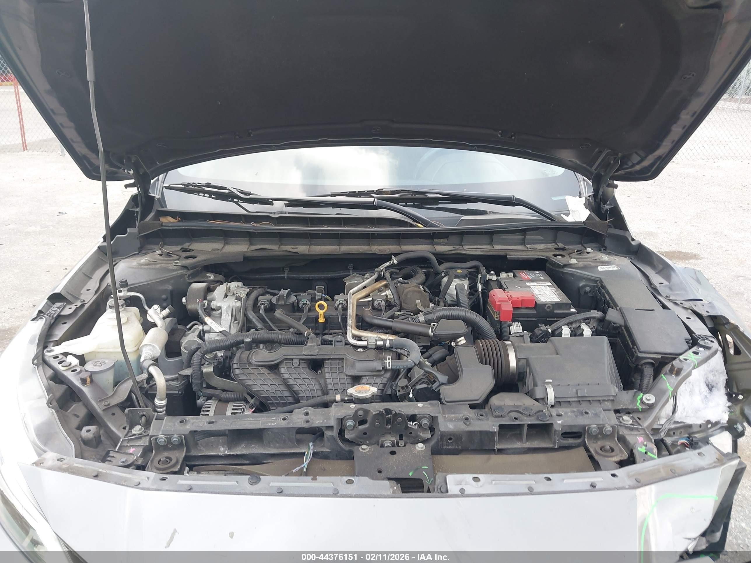 NISSAN ALTIMA image 10