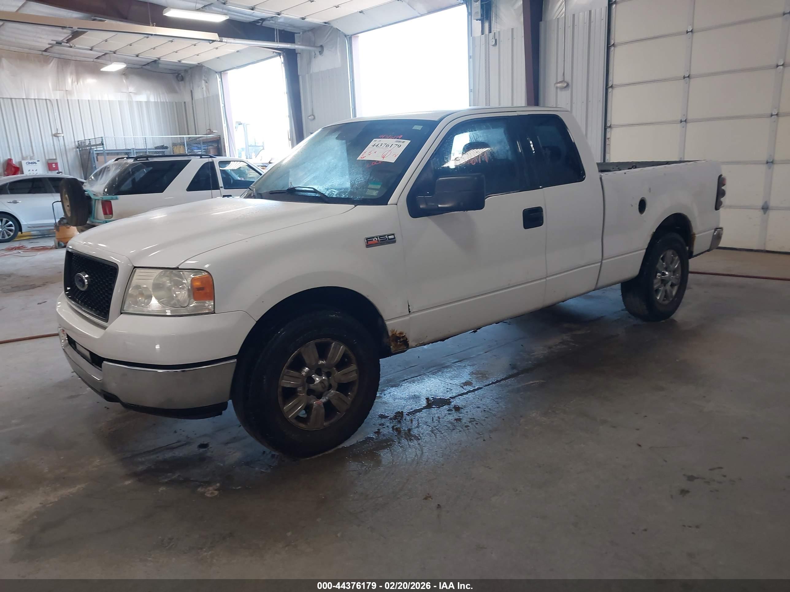 FORD F-150 image 2