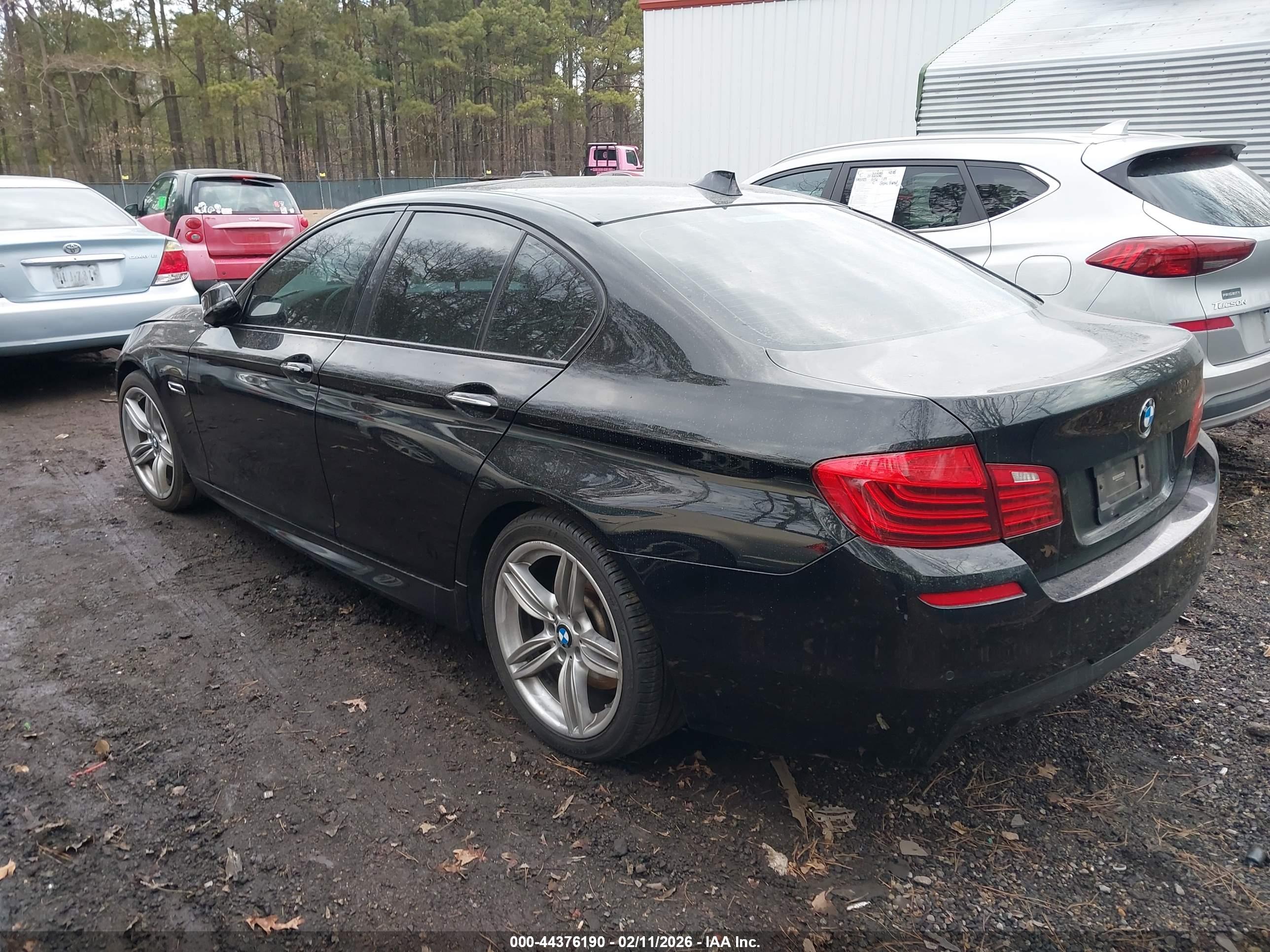 BMW 550I image 3
