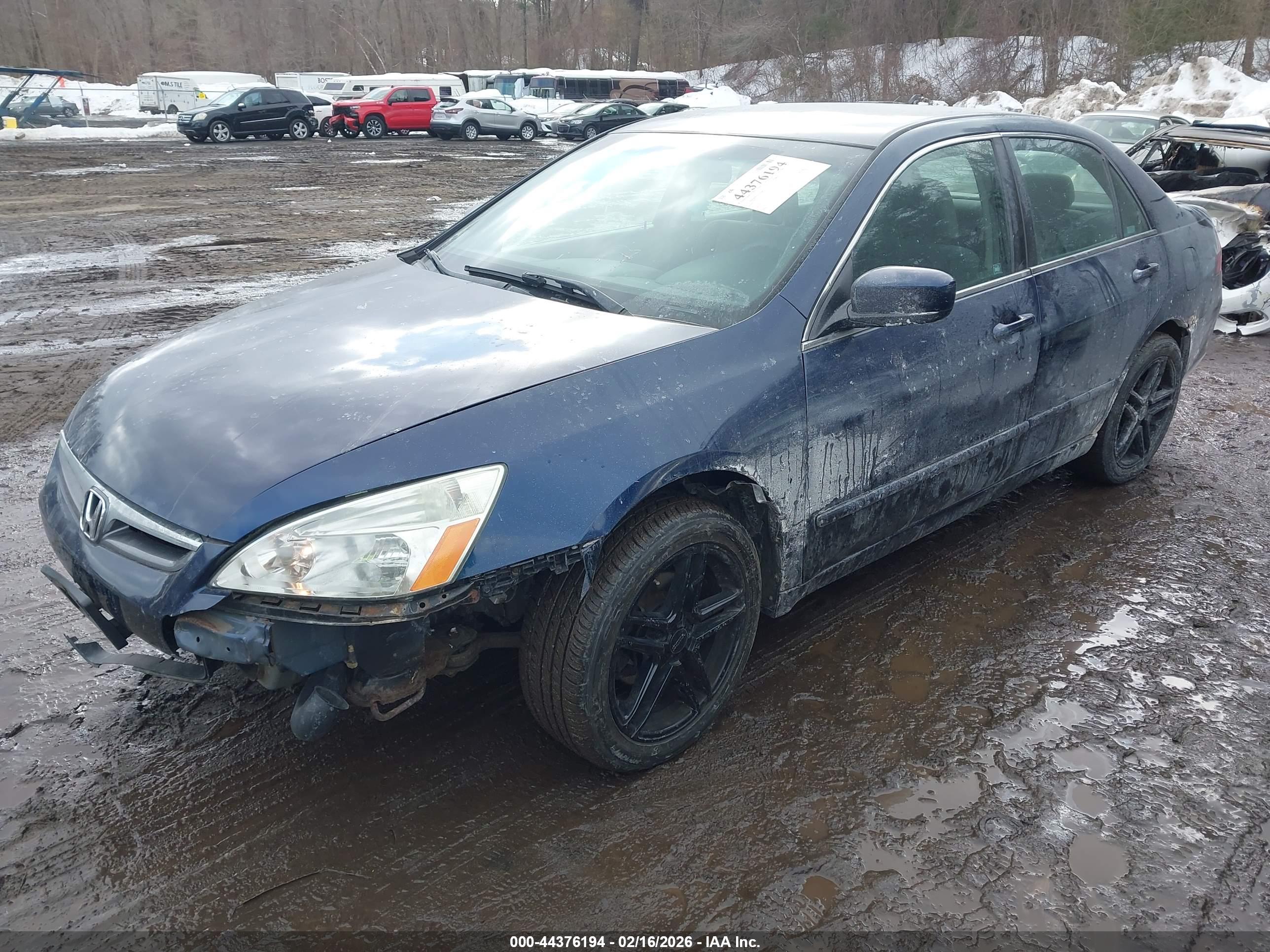 HONDA ACCORD image 2