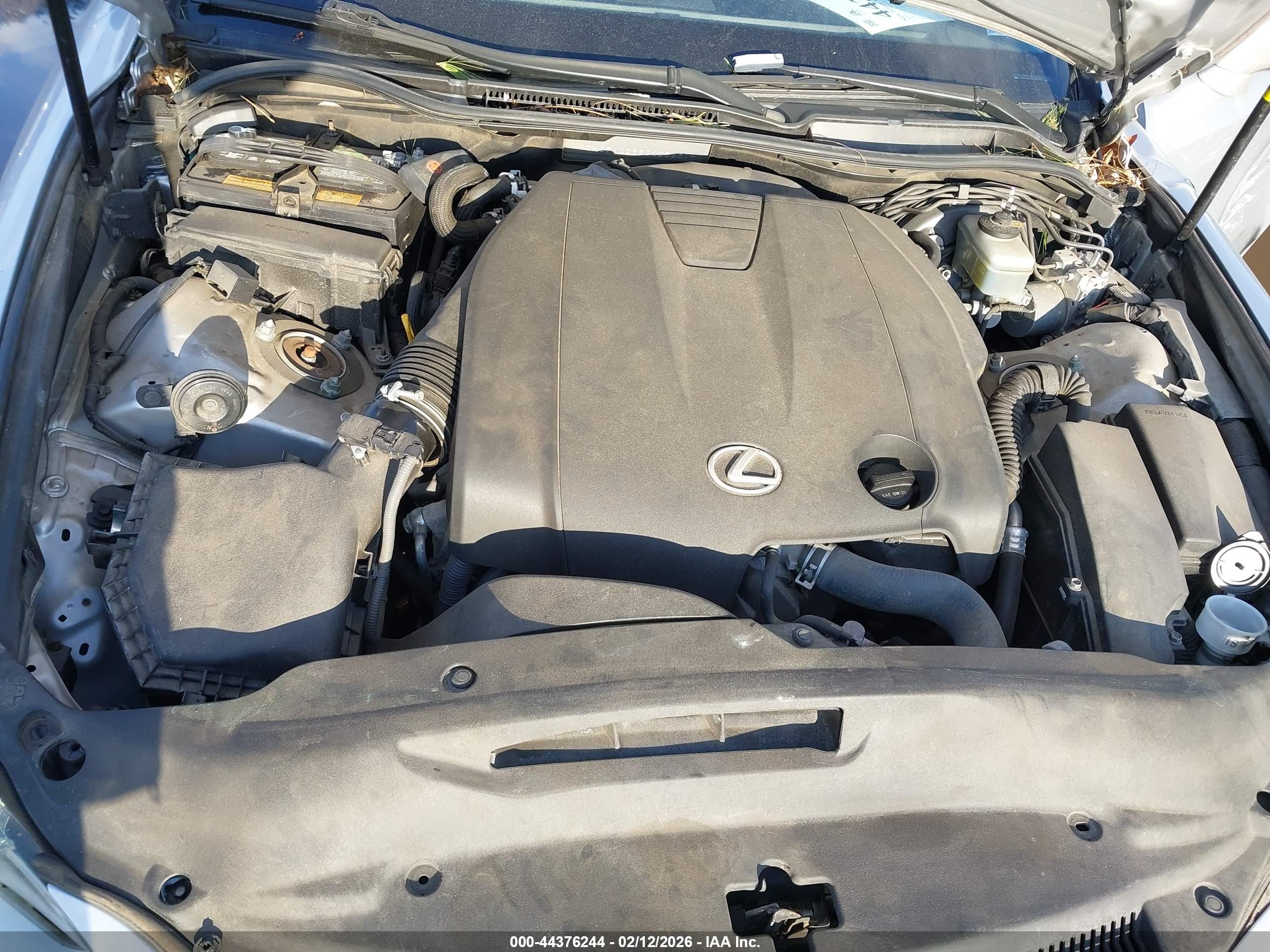 LEXUS IS image 10