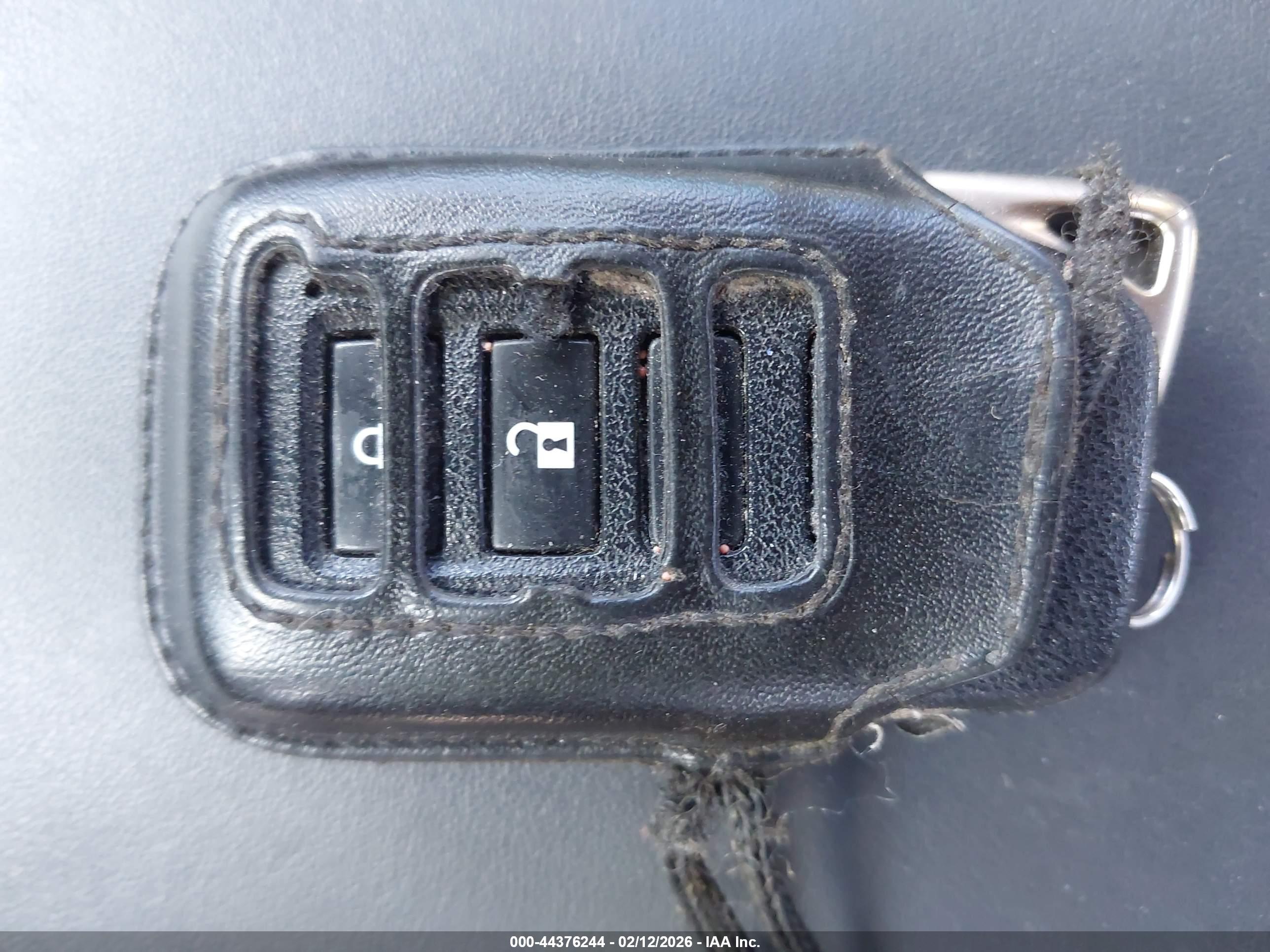LEXUS IS image 11