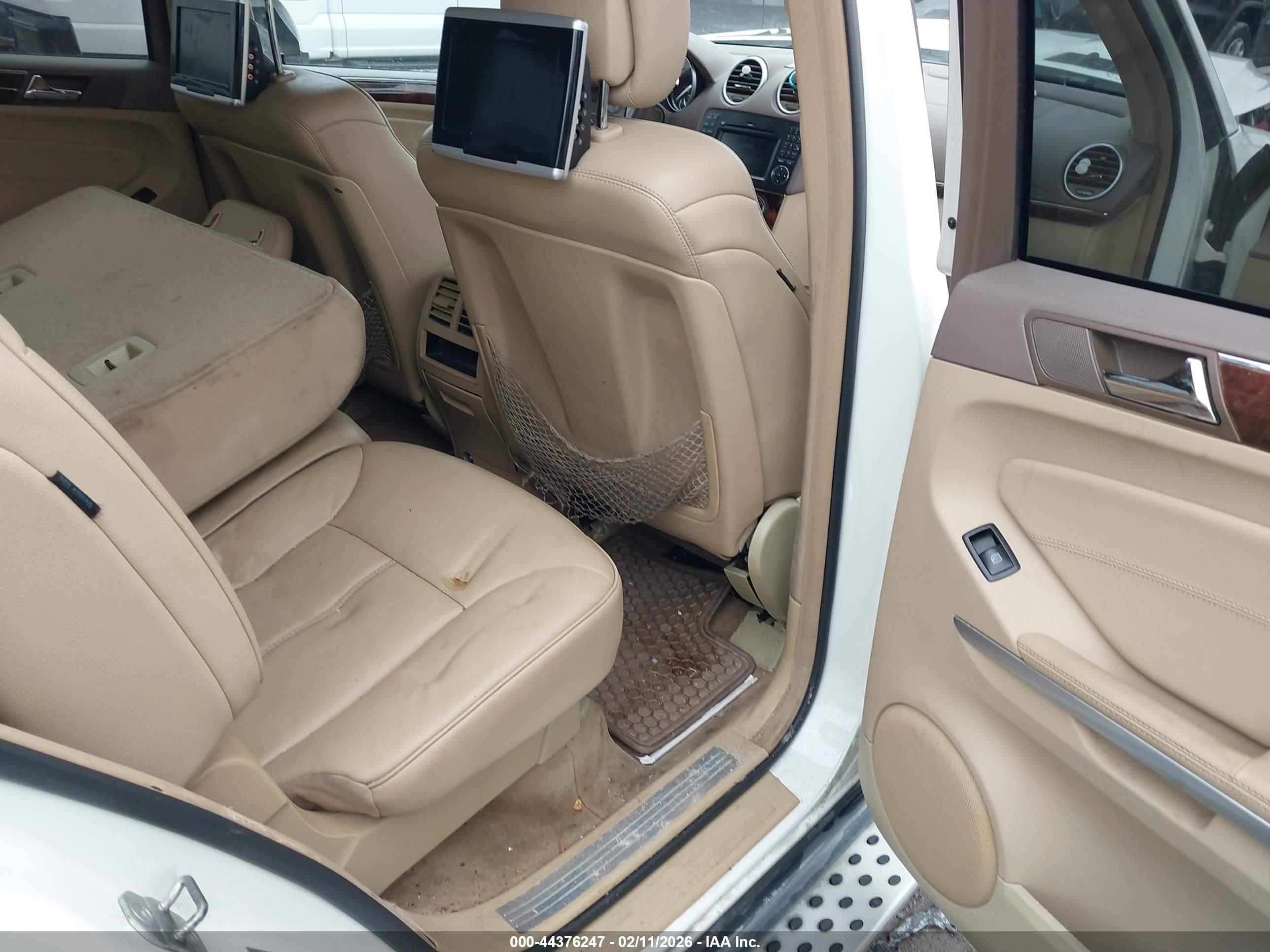MERCEDES-BENZ GL image 8