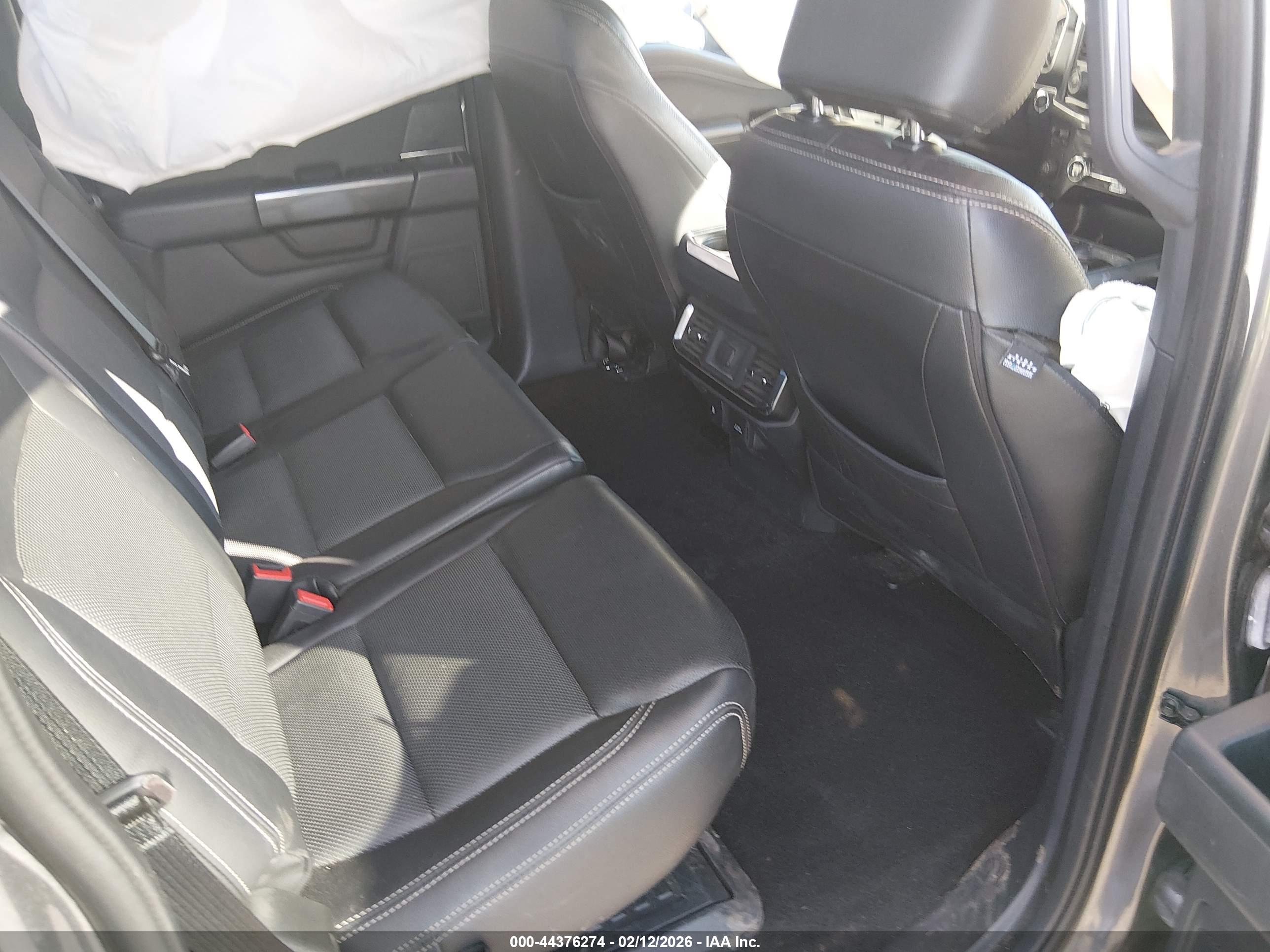 FORD F-150 image 8