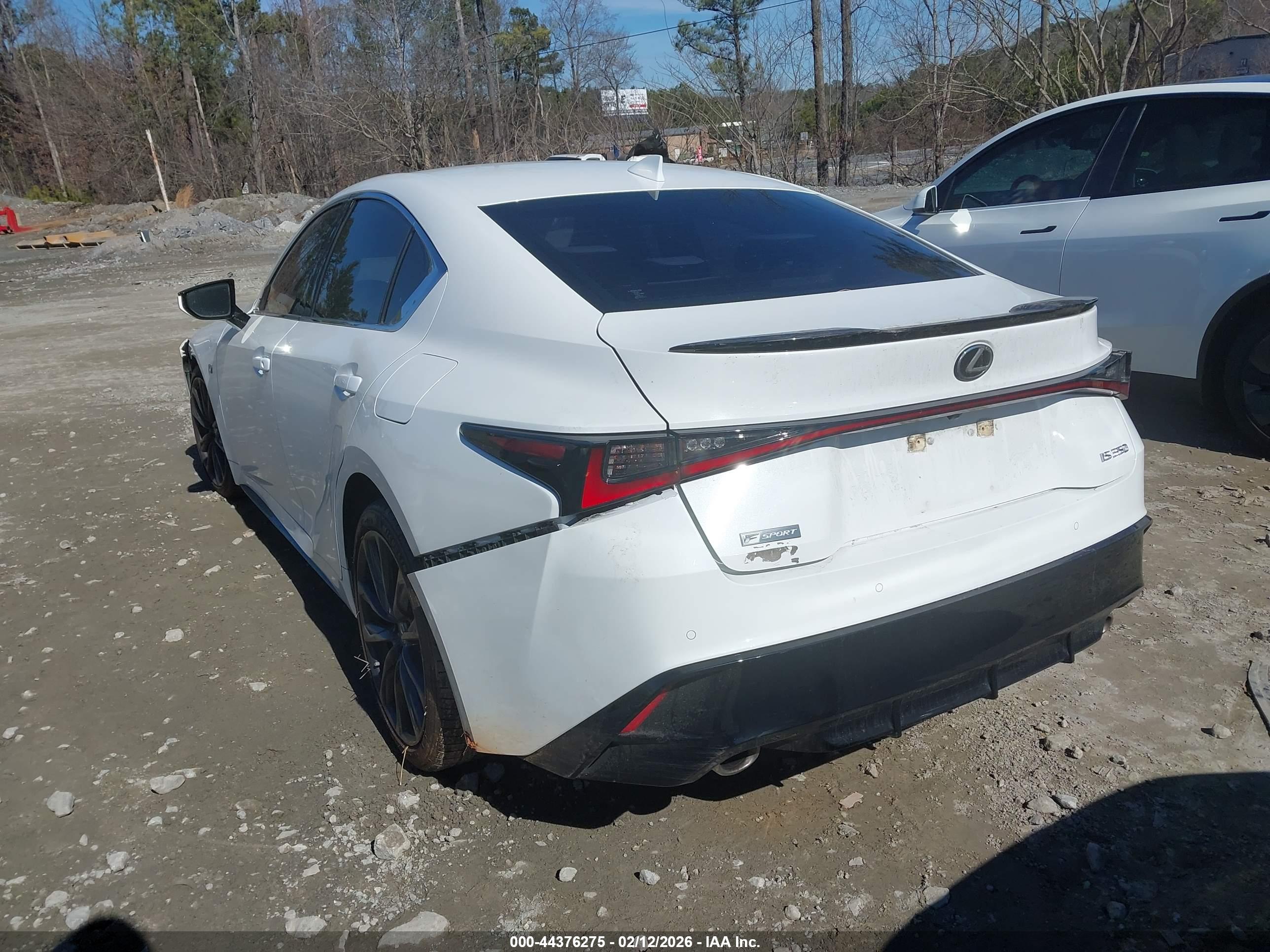 LEXUS IS image 3