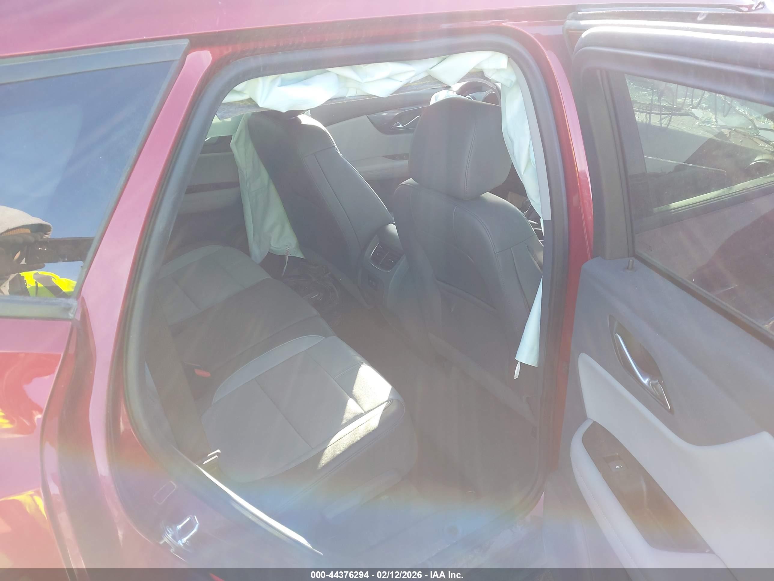 CHEVROLET BLAZER image 8