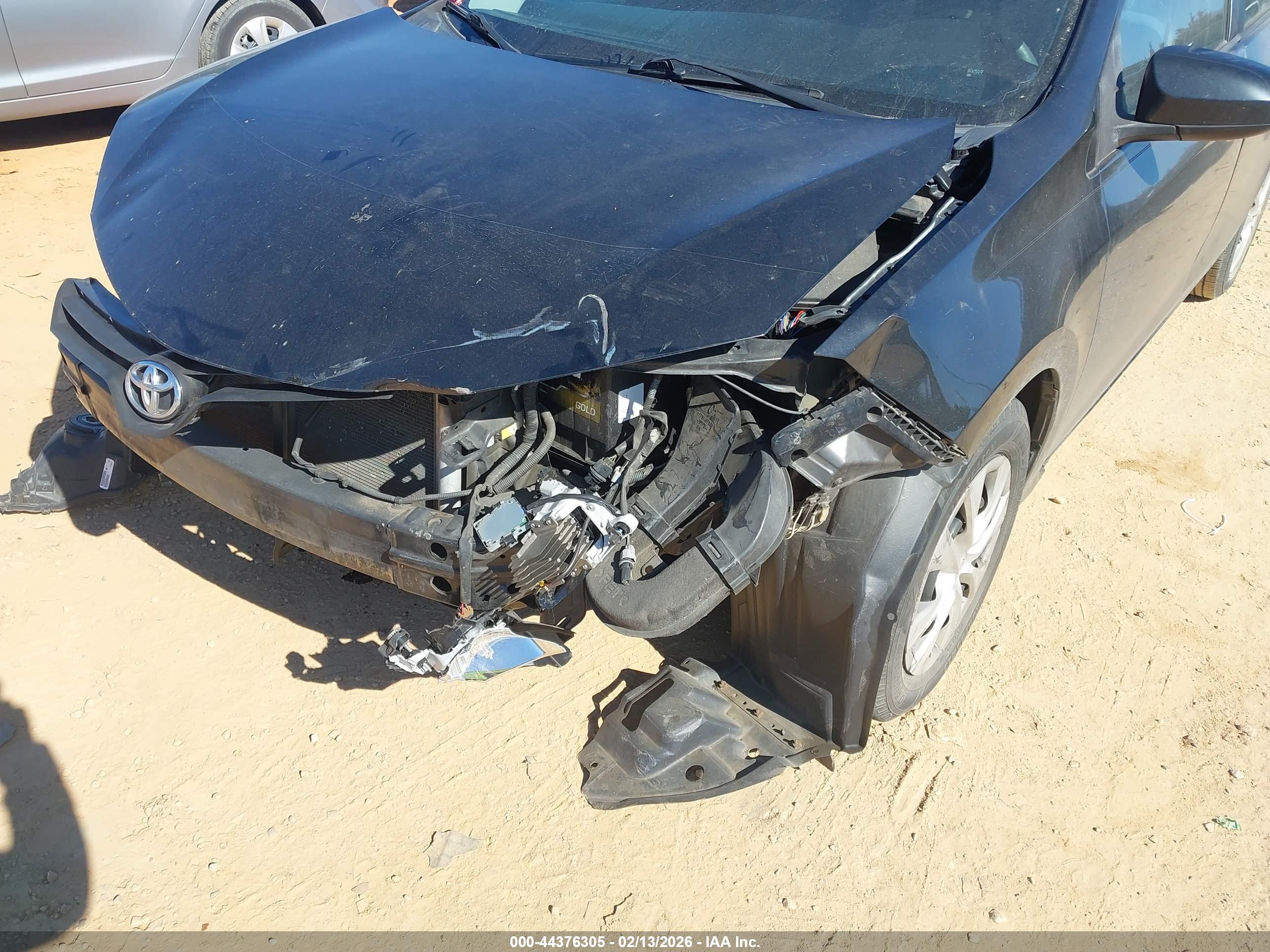 TOYOTA COROLLA image 6