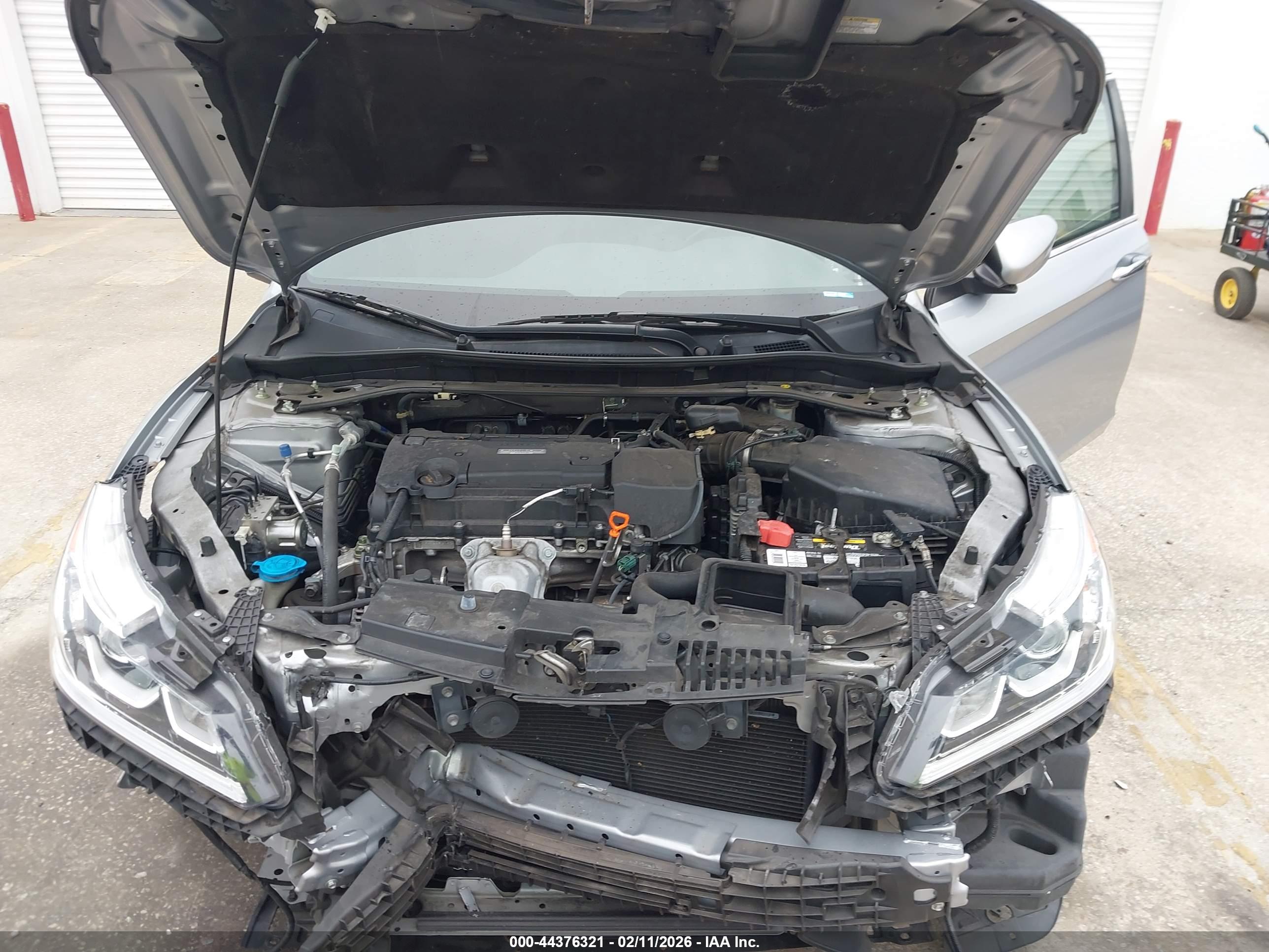 HONDA ACCORD image 10