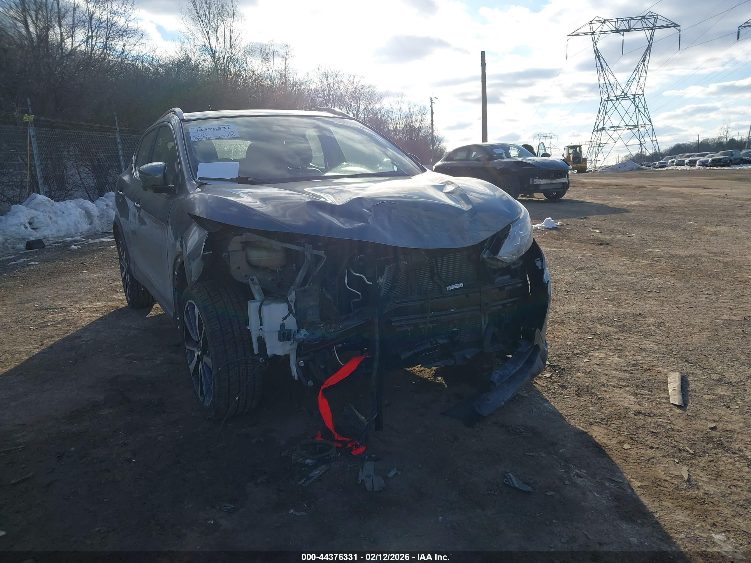 NISSAN ROGUE image 6