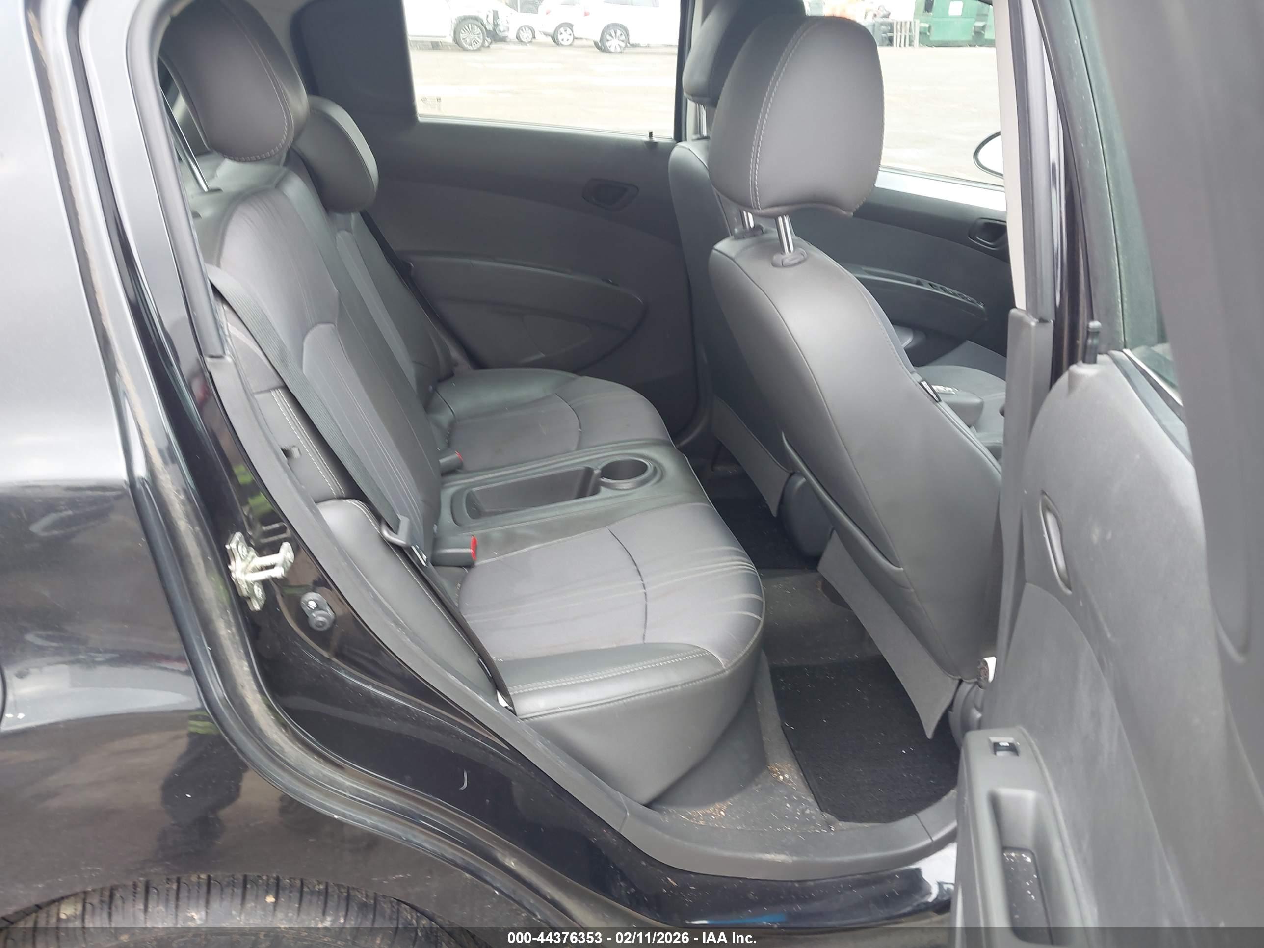 CHEVROLET SPARK image 8