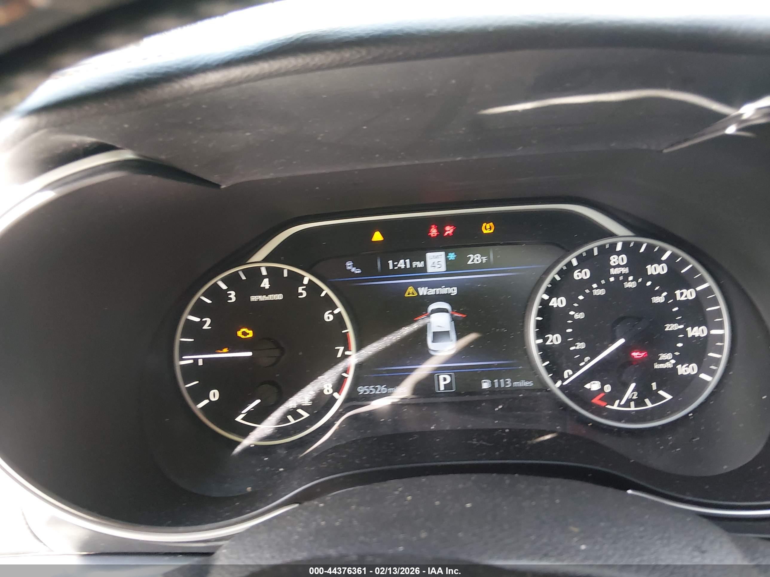 NISSAN MAXIMA image 7