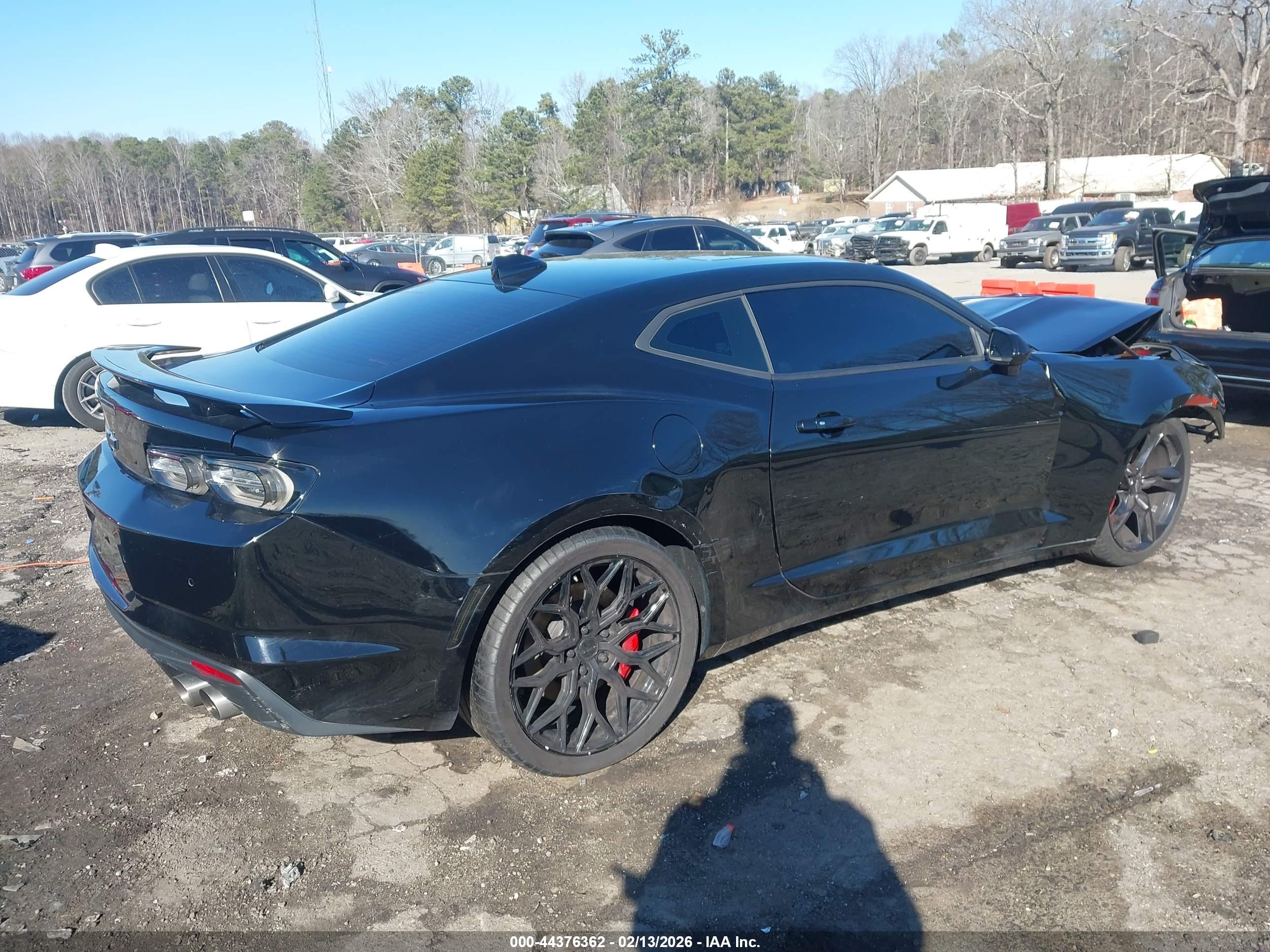 CHEVROLET CAMARO image 4