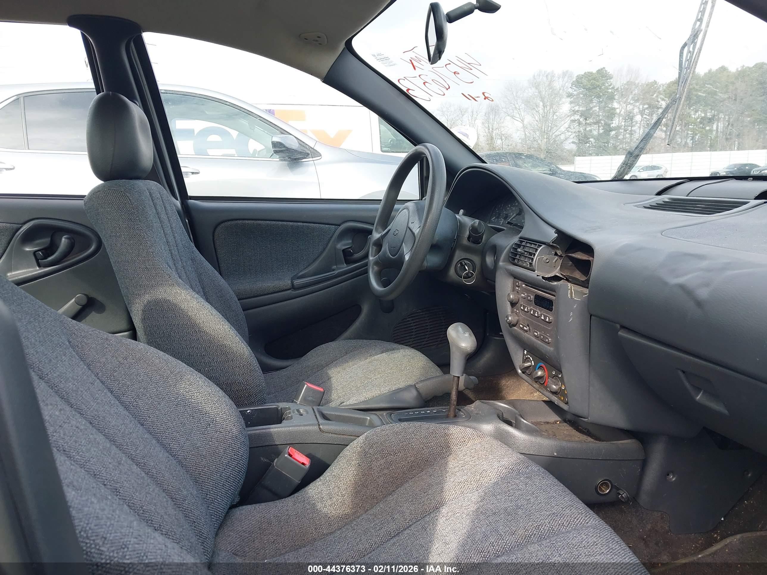 CHEVROLET CAVALIER image 5