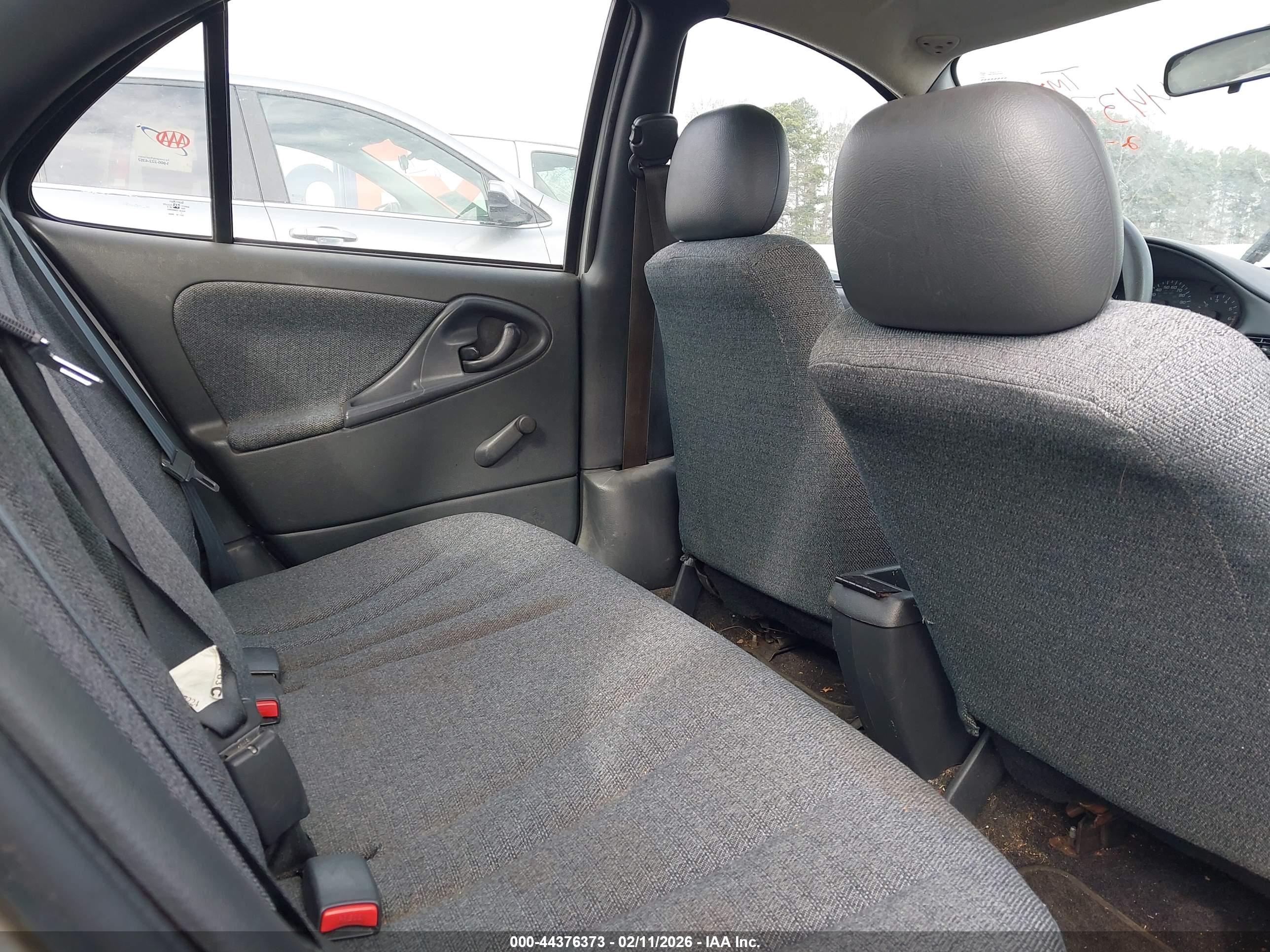 CHEVROLET CAVALIER image 8