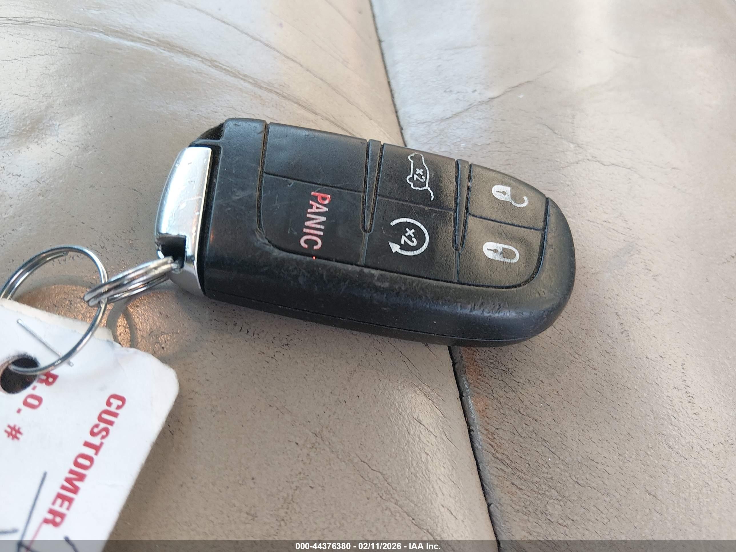 JEEP GRAND image 11
