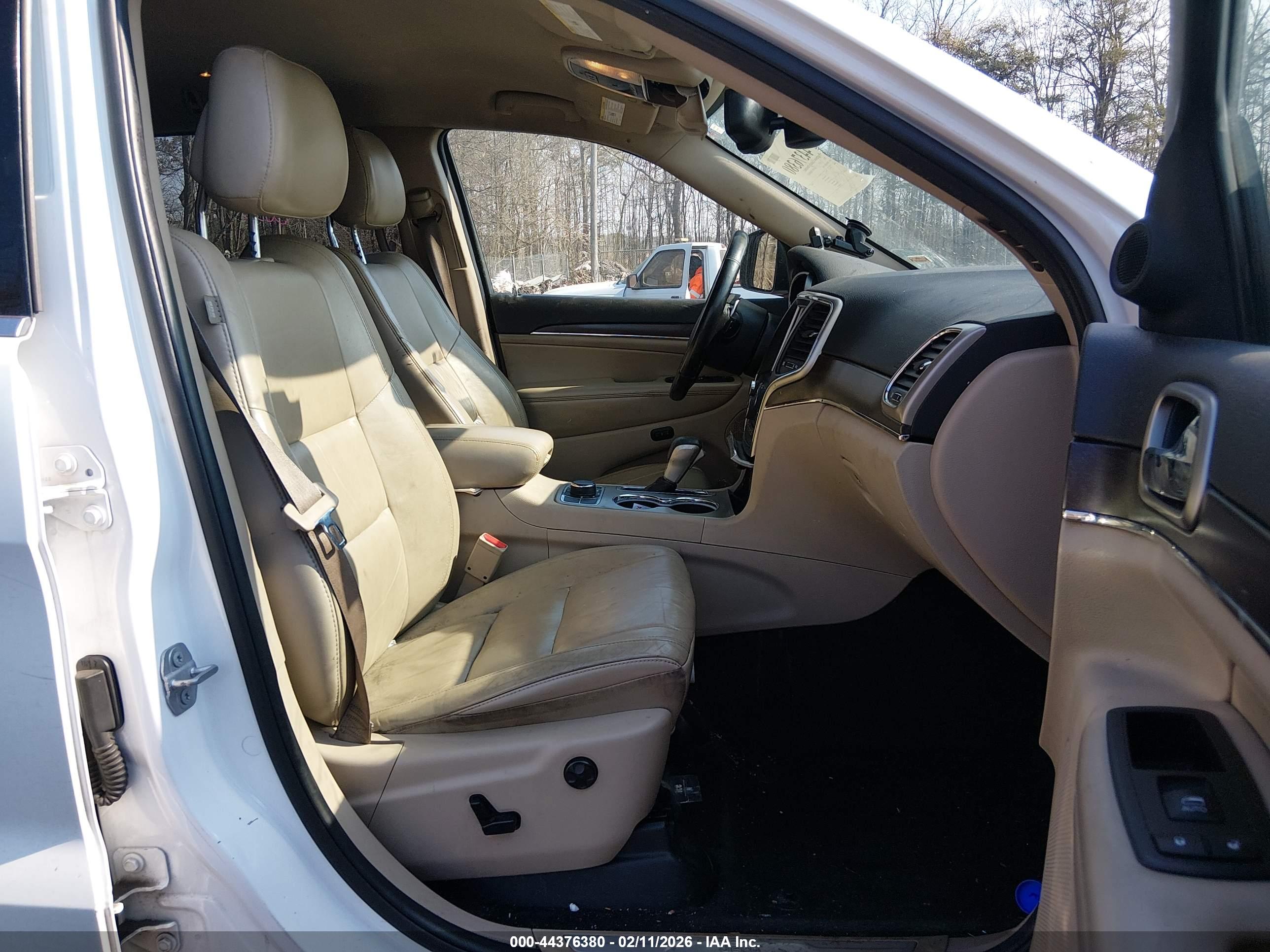 JEEP GRAND image 5
