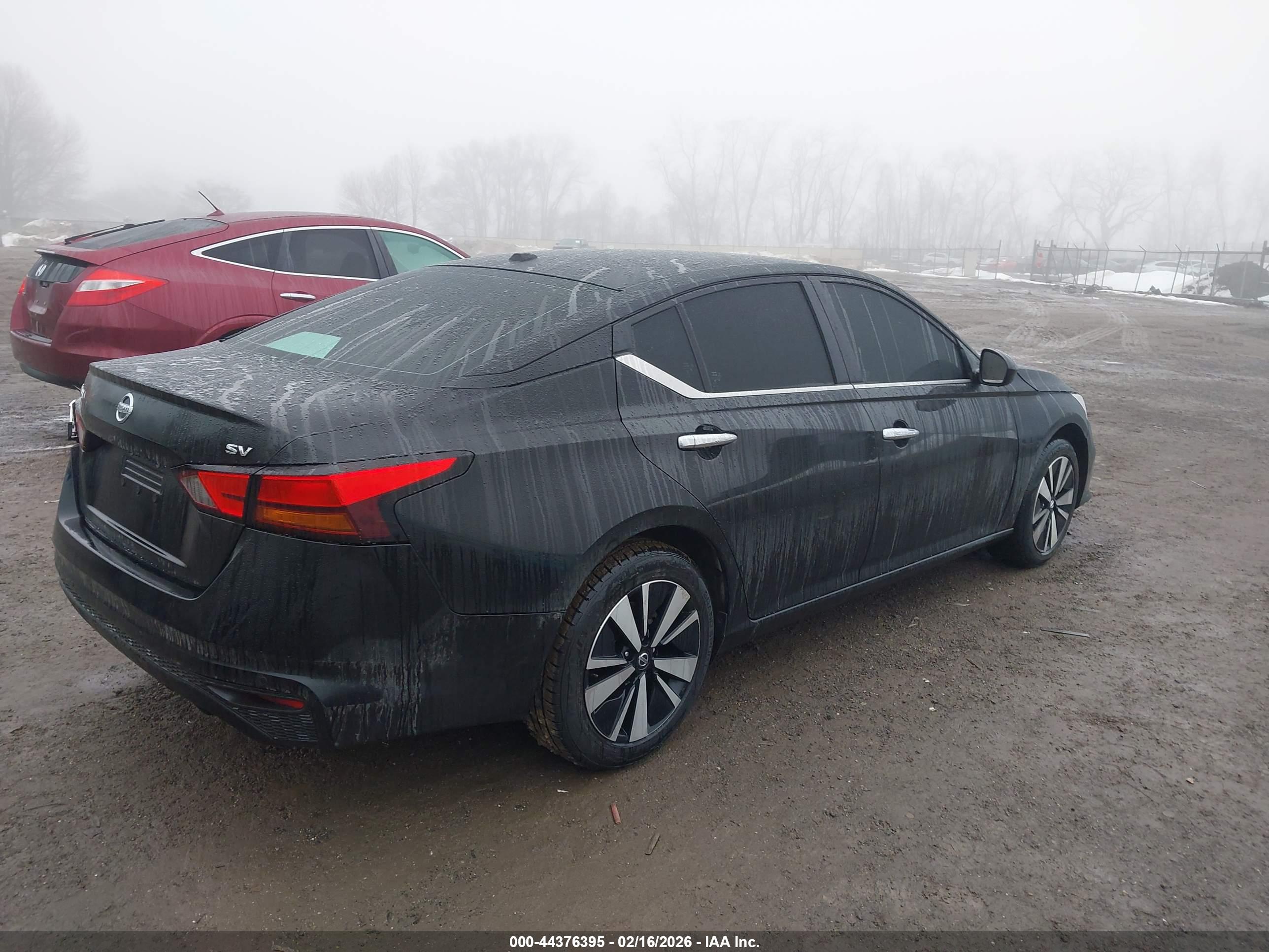 NISSAN ALTIMA image 4