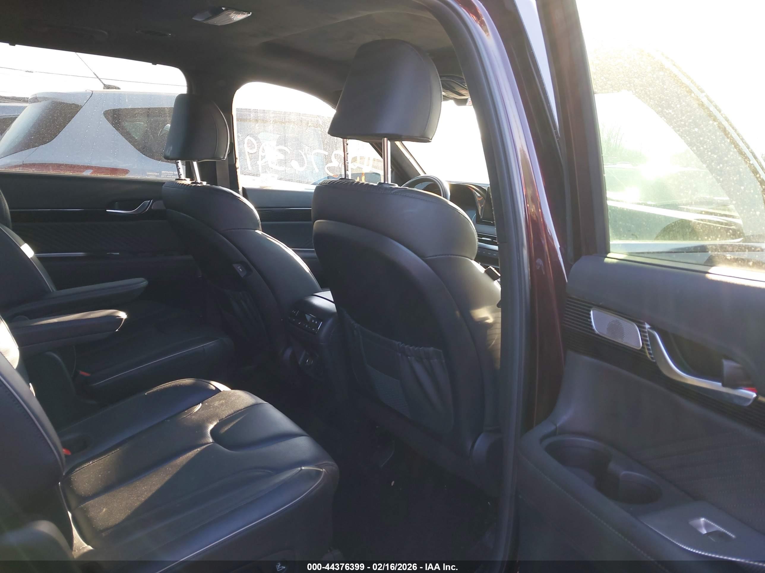 HYUNDAI PALISADE image 8