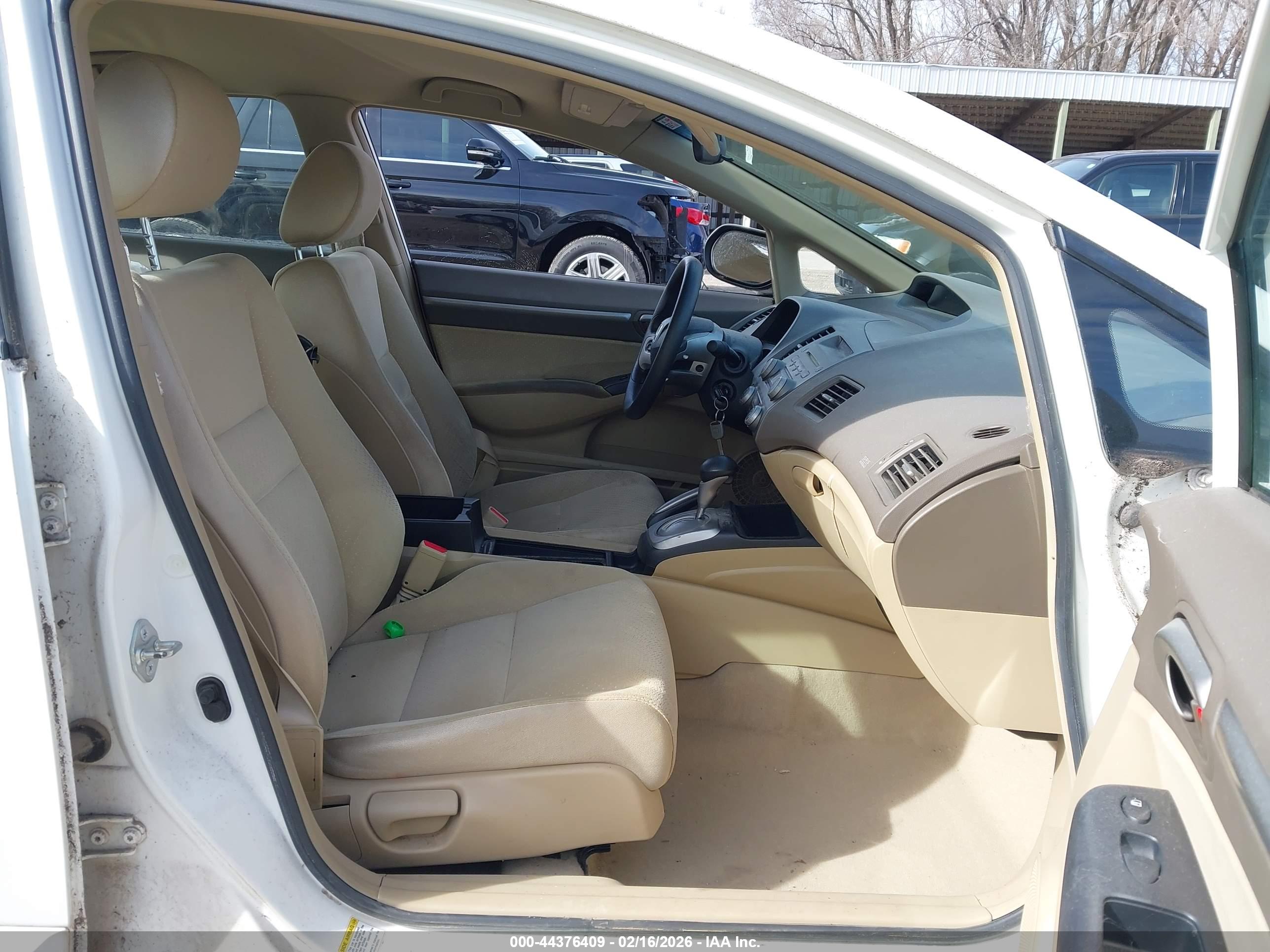 HONDA CIVIC image 5
