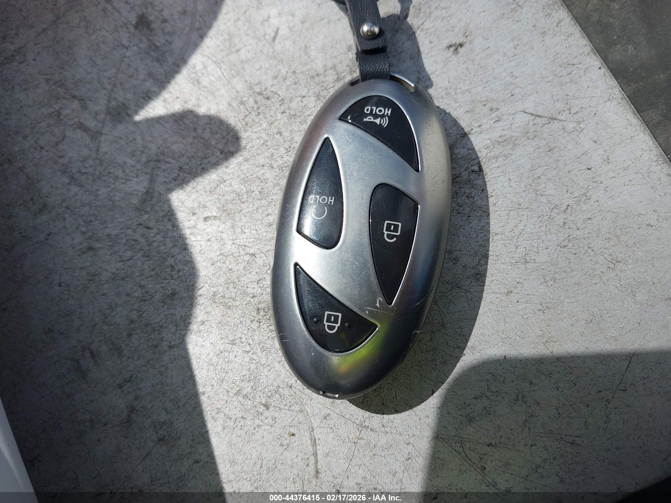 HYUNDAI SONATA image 11