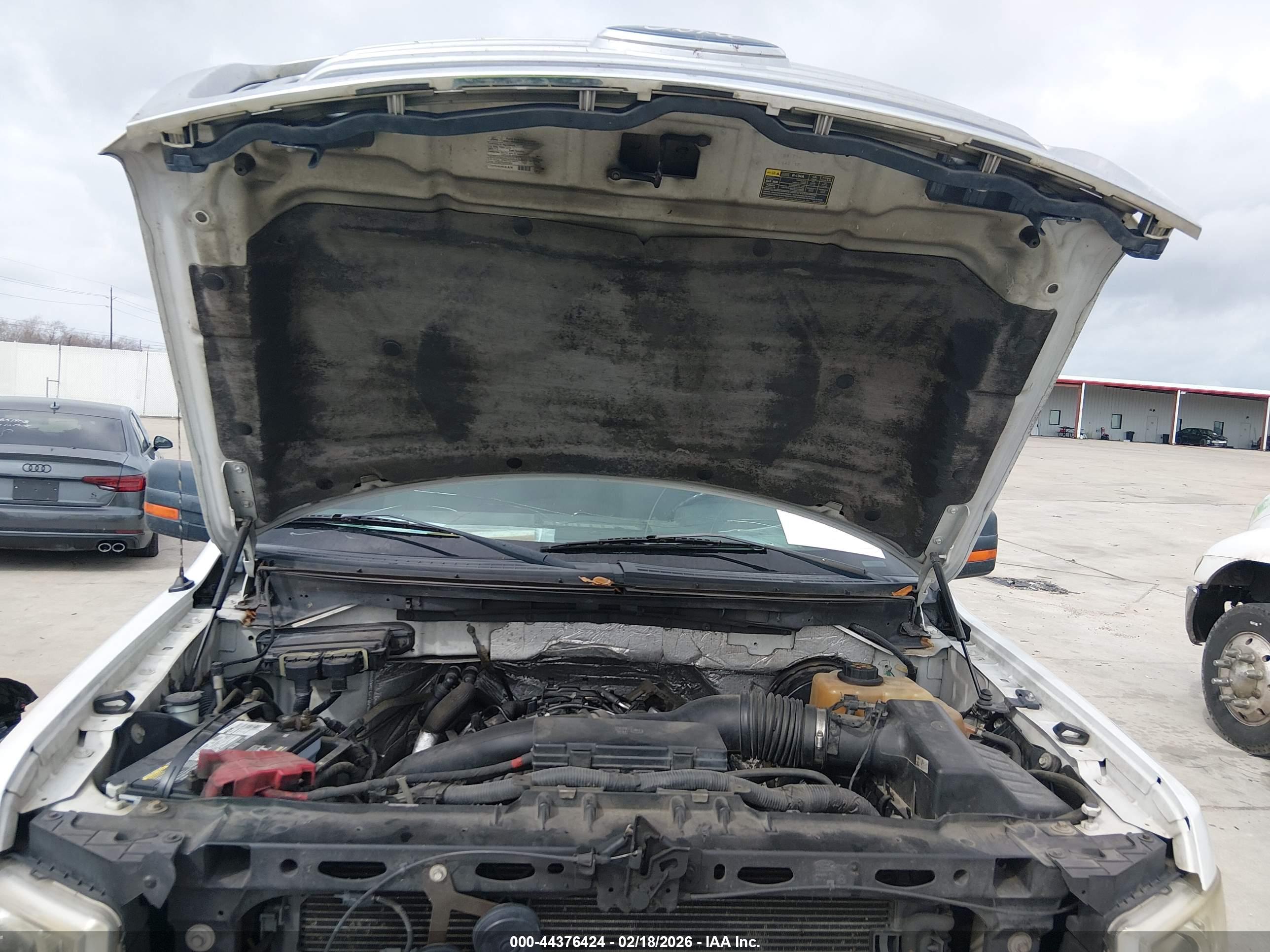 FORD F-150 image 10
