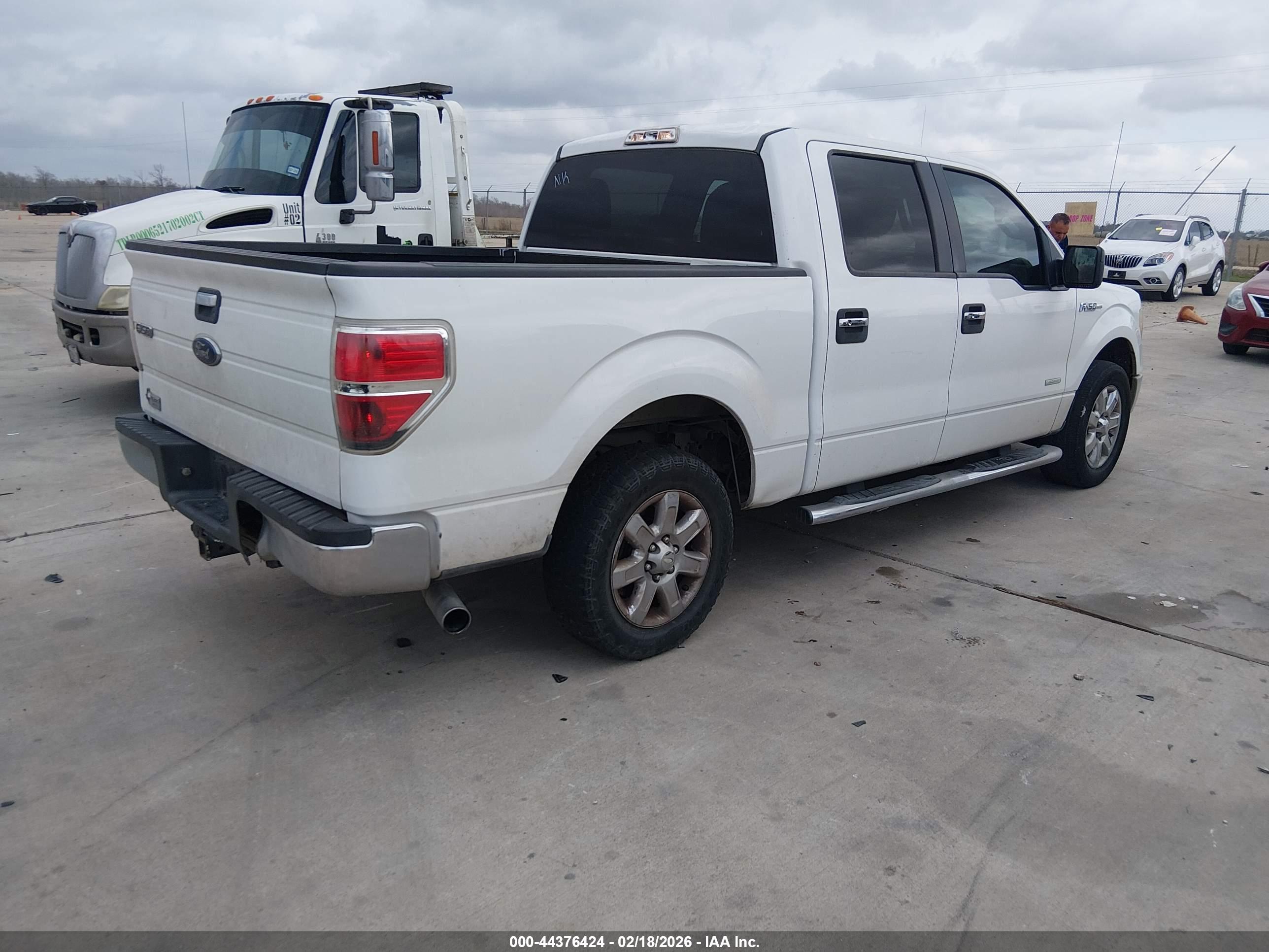 FORD F-150 image 4