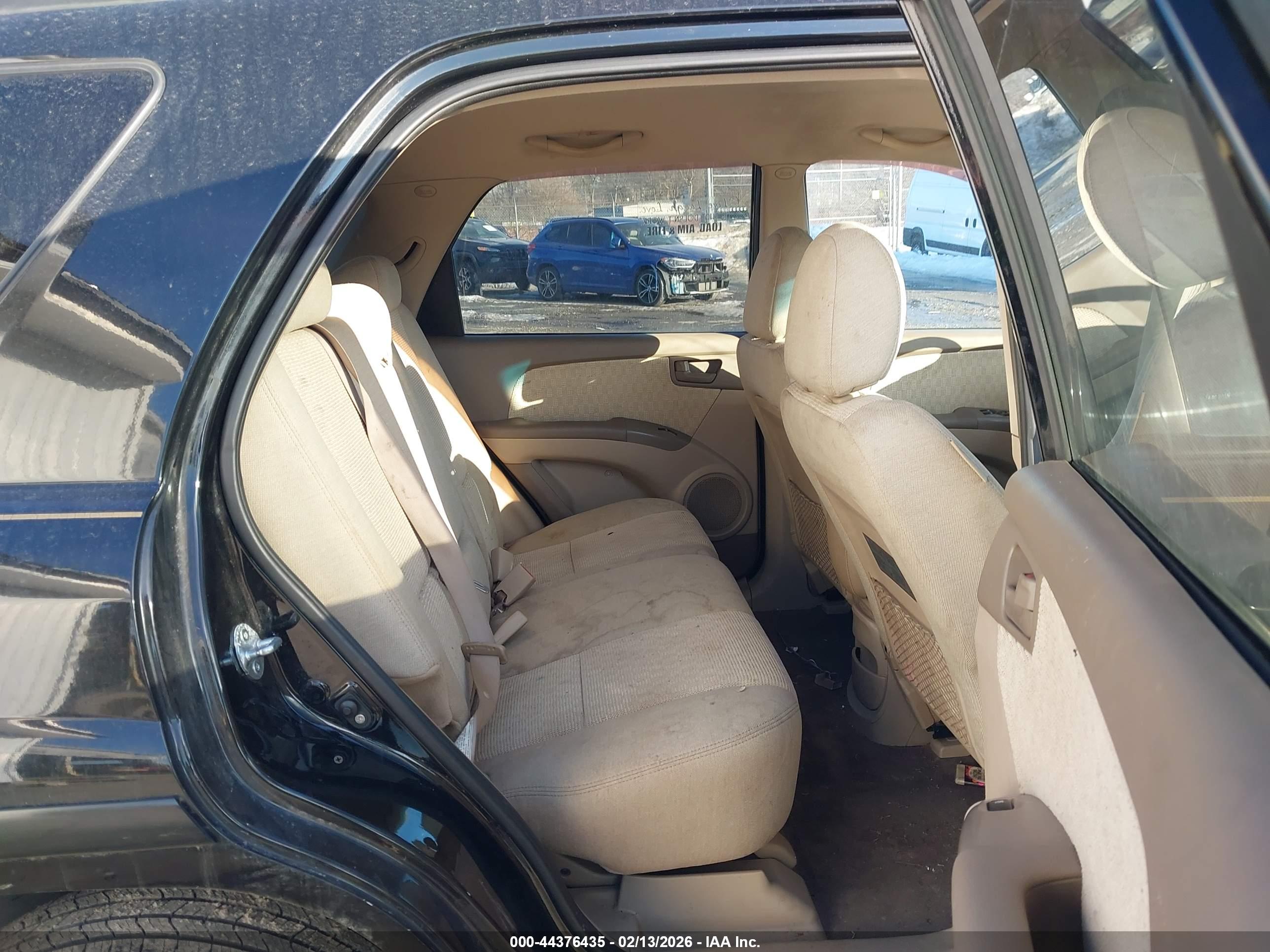 KIA SPORTAGE image 8