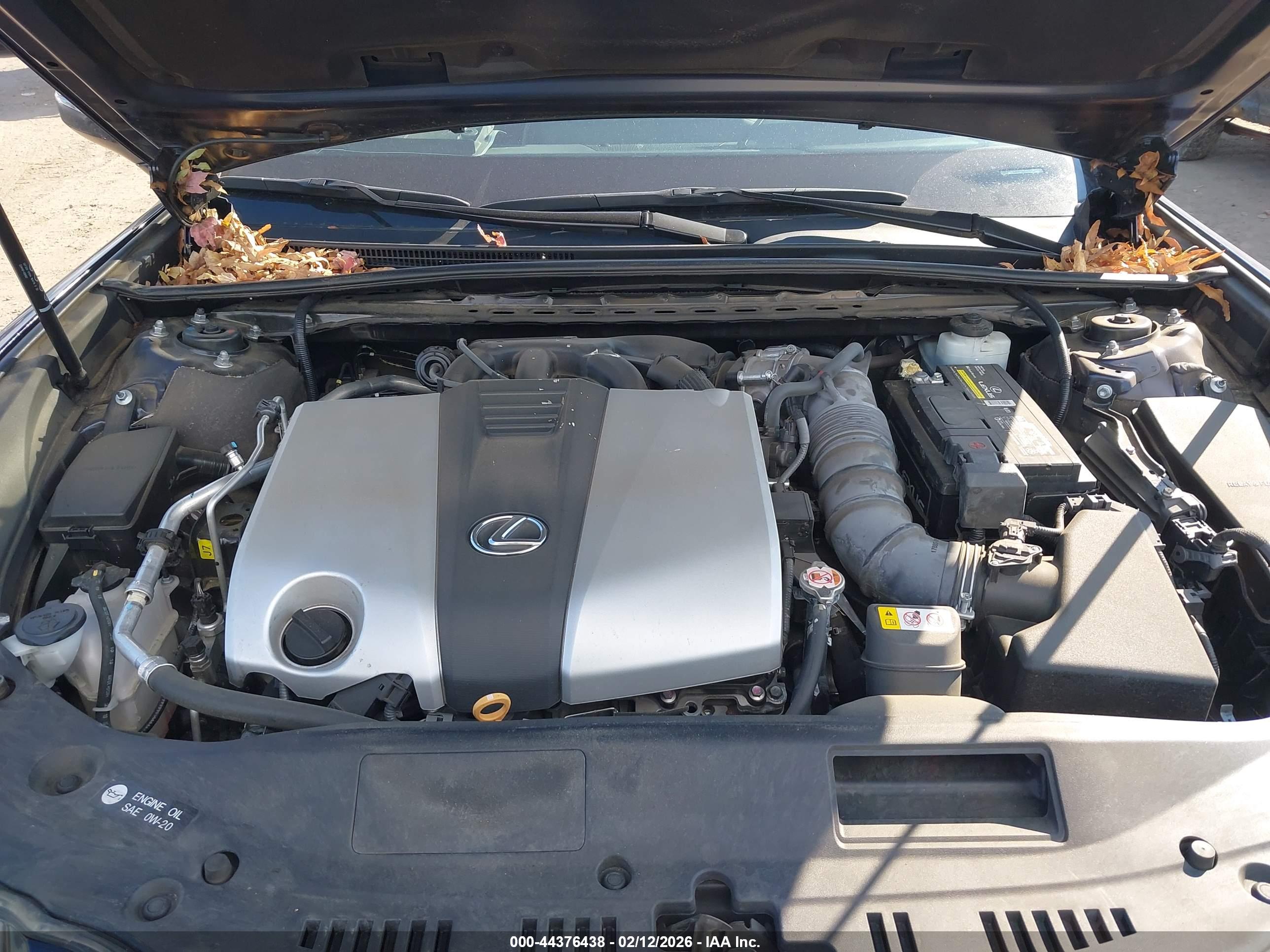LEXUS ES image 10