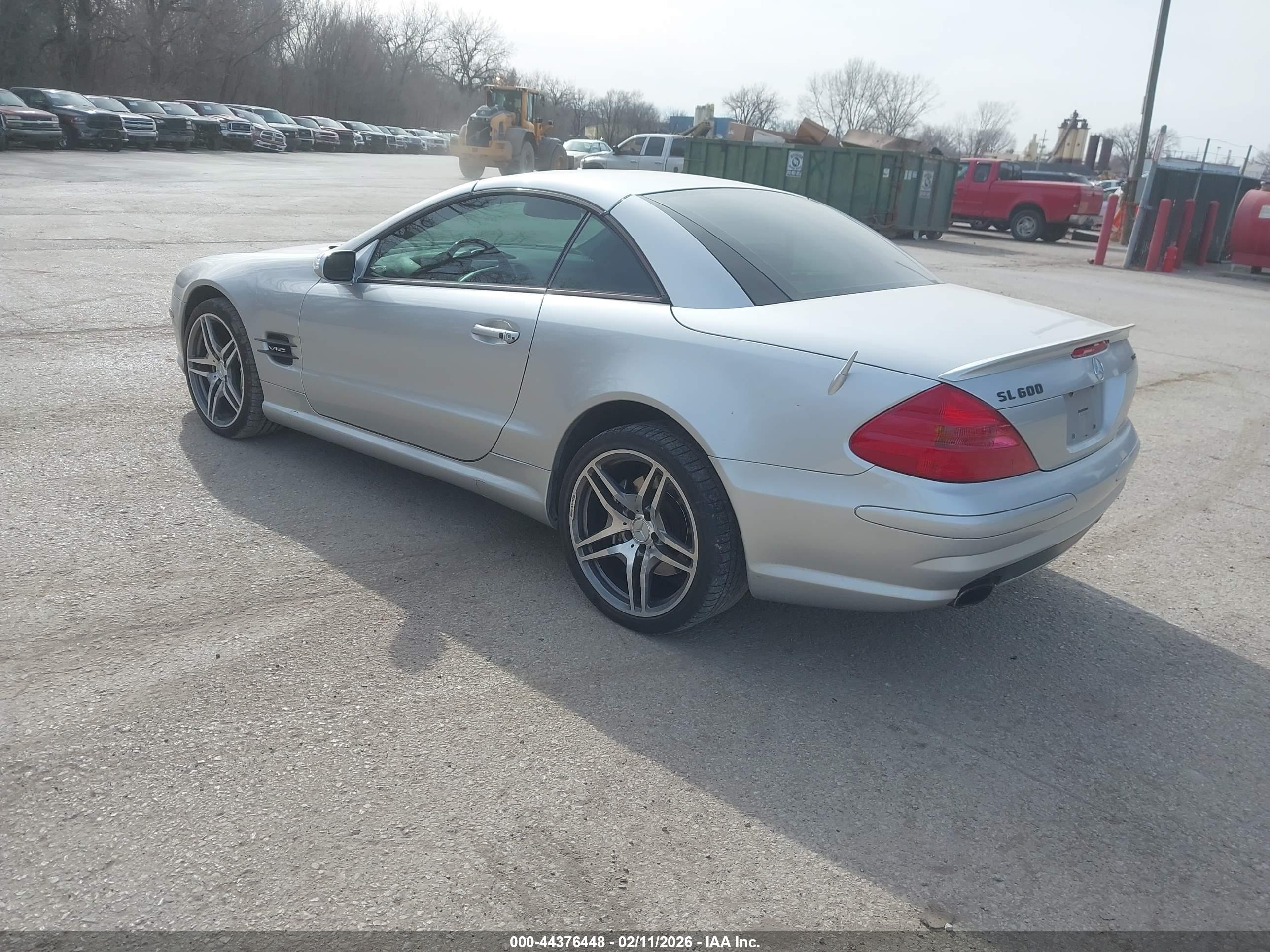 MERCEDES-BENZ SL image 3