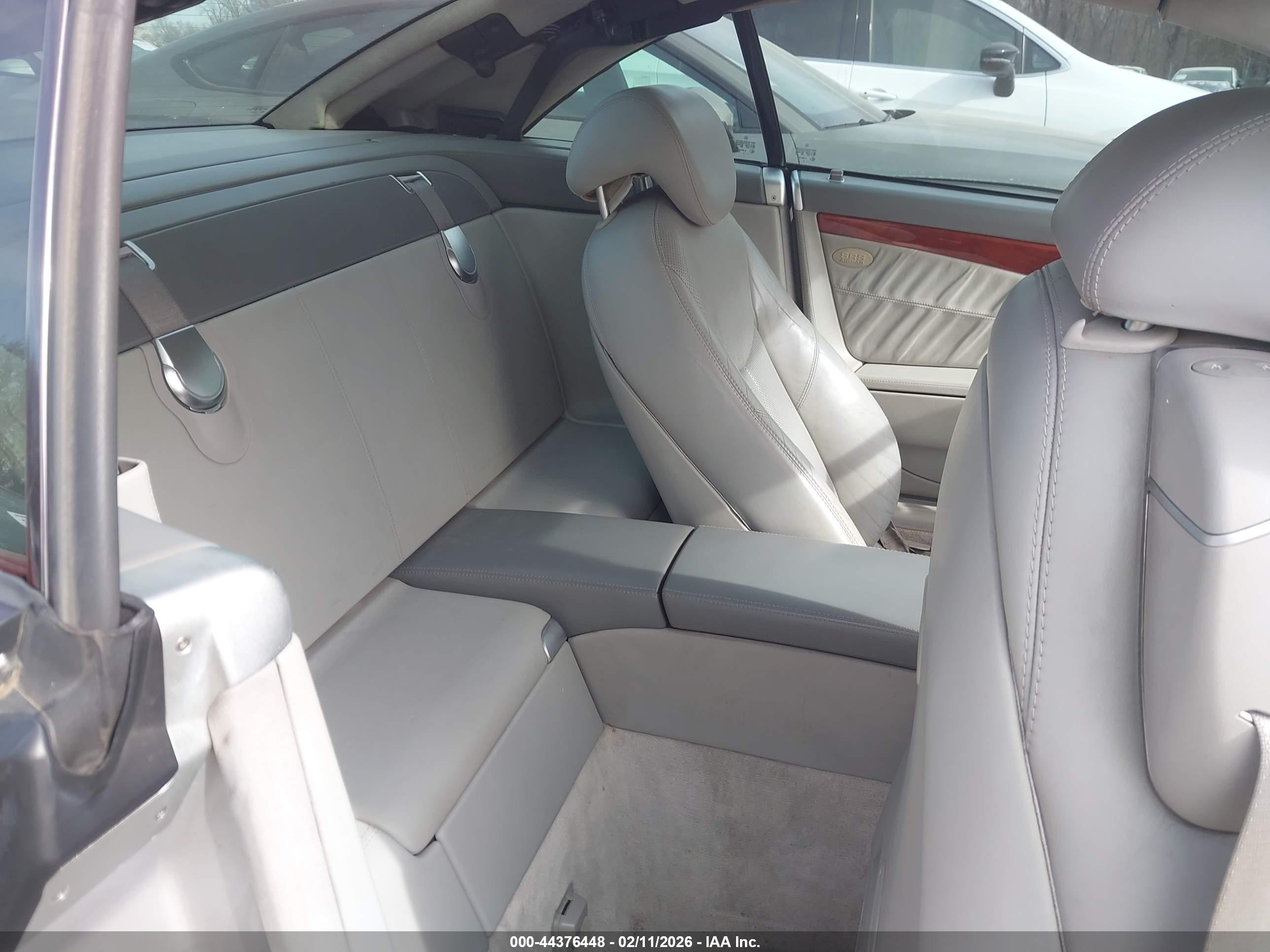 MERCEDES-BENZ SL image 8