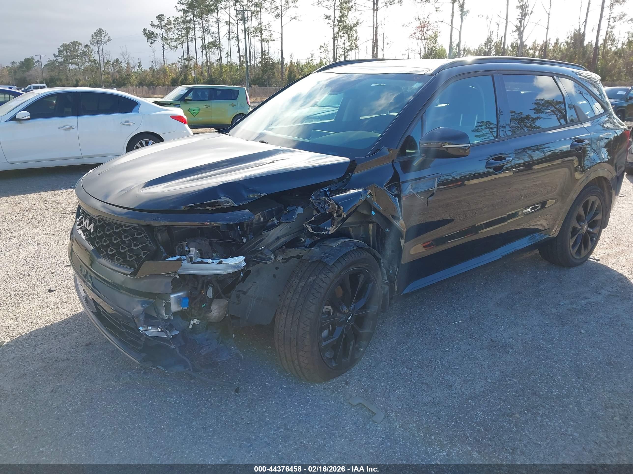 KIA SORENTO image 6