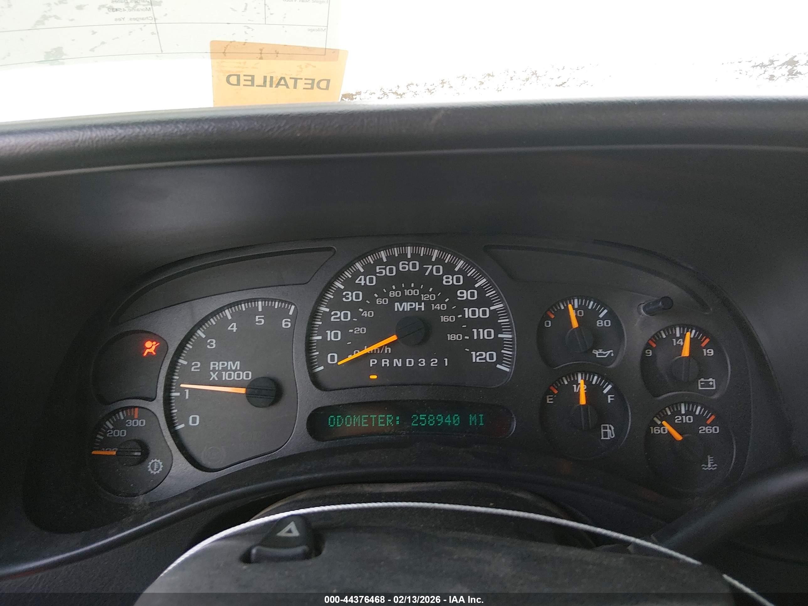 CHEVROLET SILVERADO image 7
