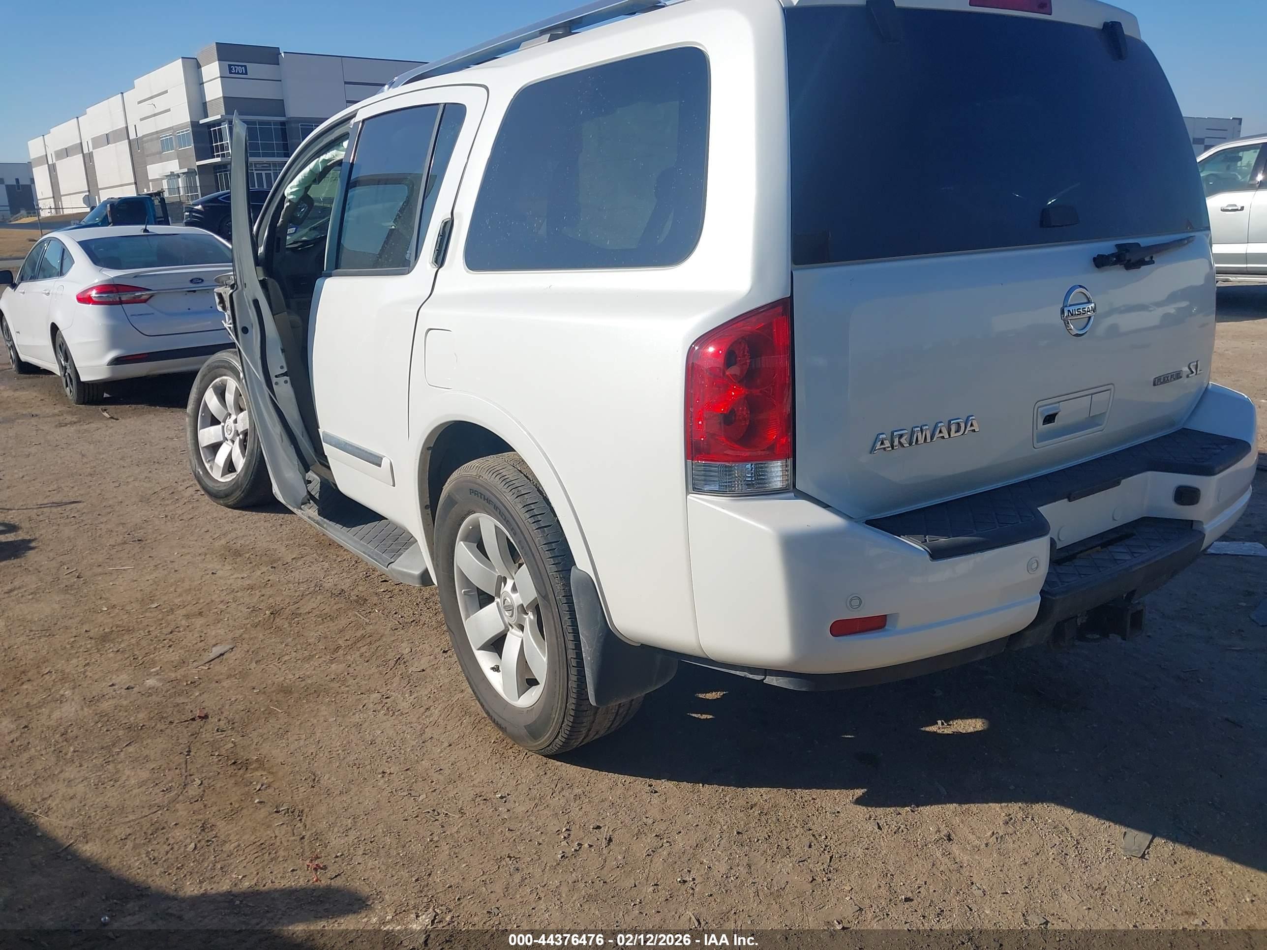 NISSAN ARMADA image 3