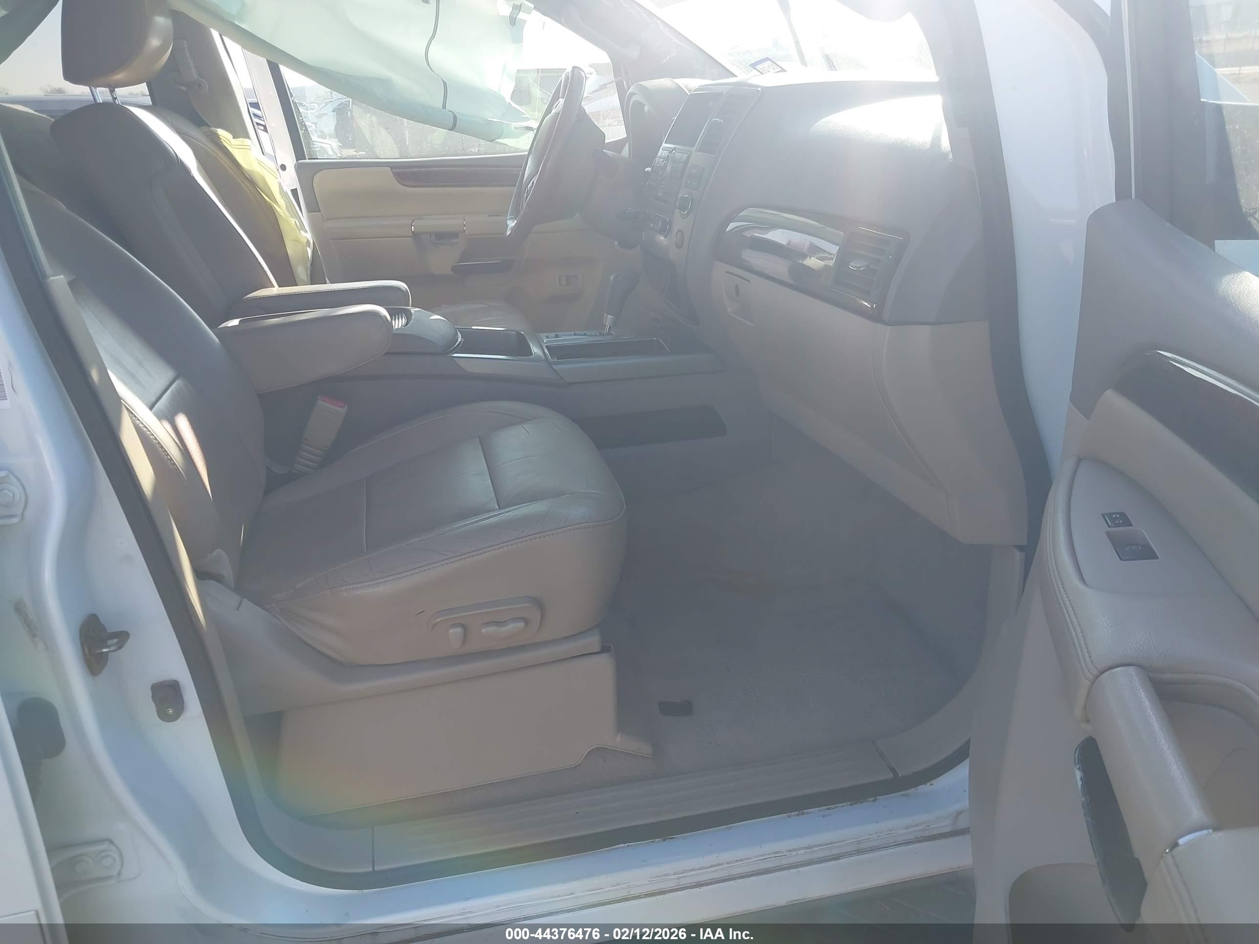 NISSAN ARMADA image 5
