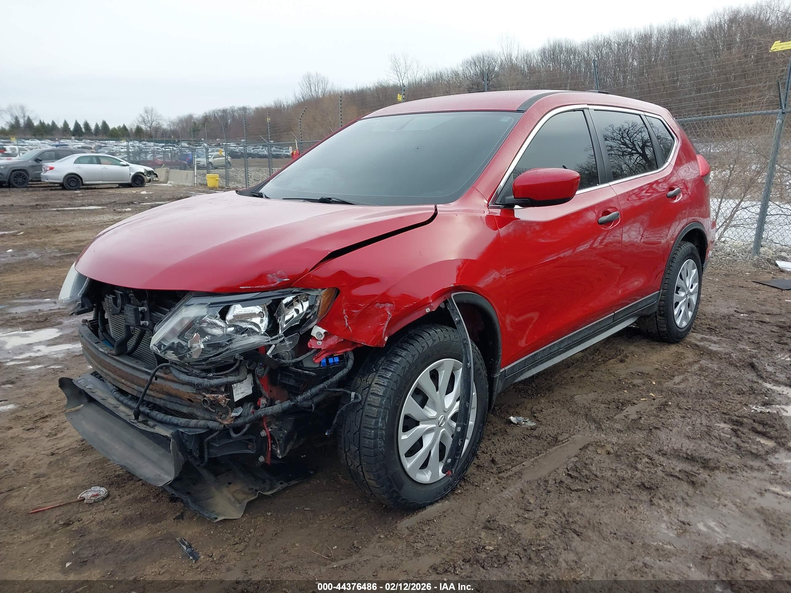 NISSAN ROGUE image 2