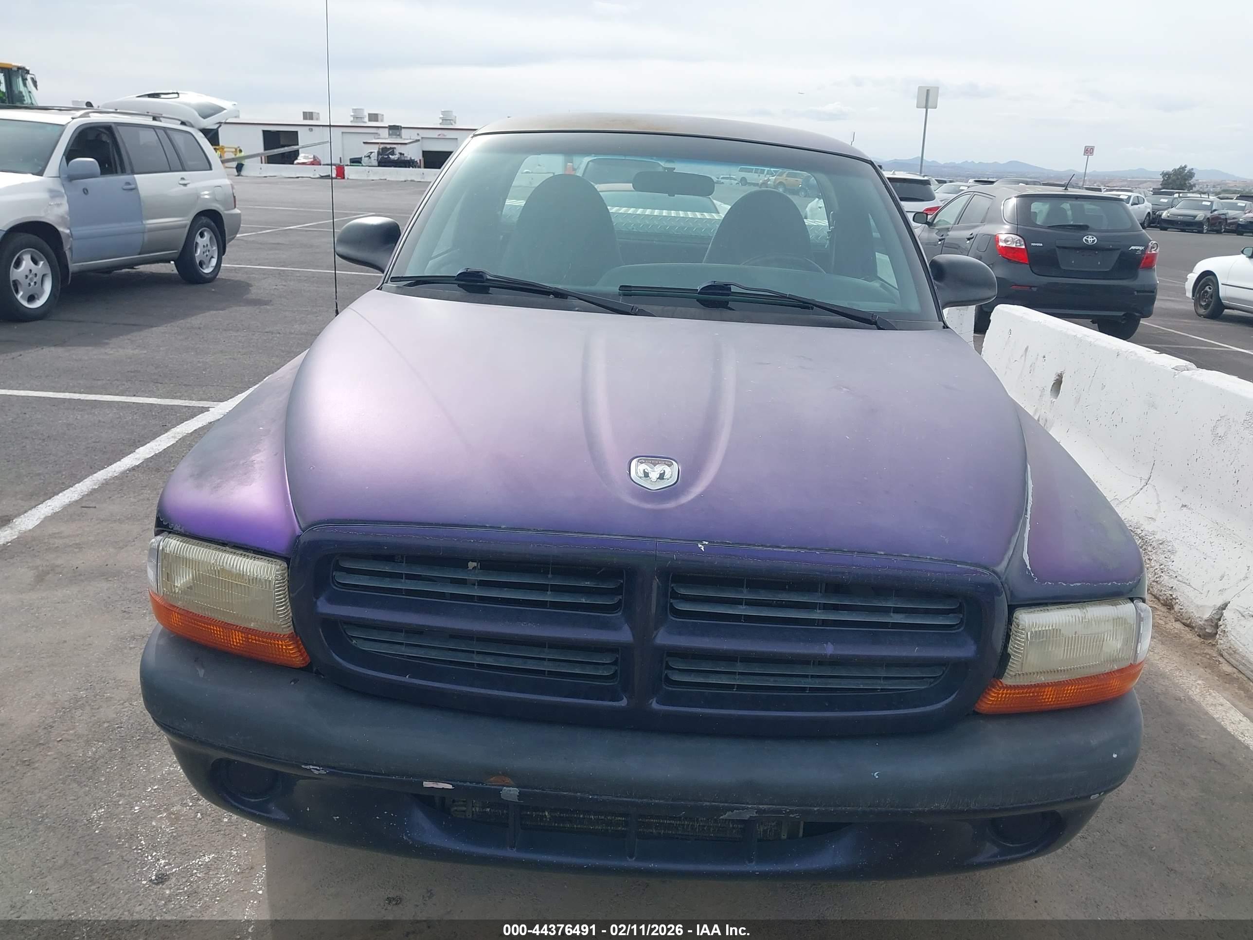 DODGE DAKOTA image 6